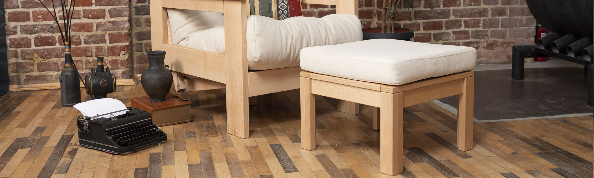 столики-пуфи