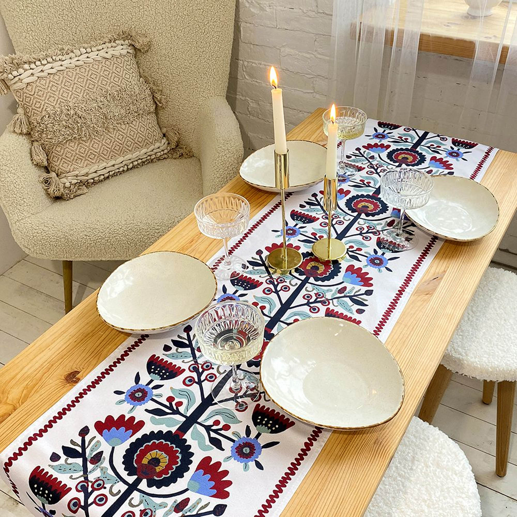 Доріжка на стіл БЕРЕГИНЯ