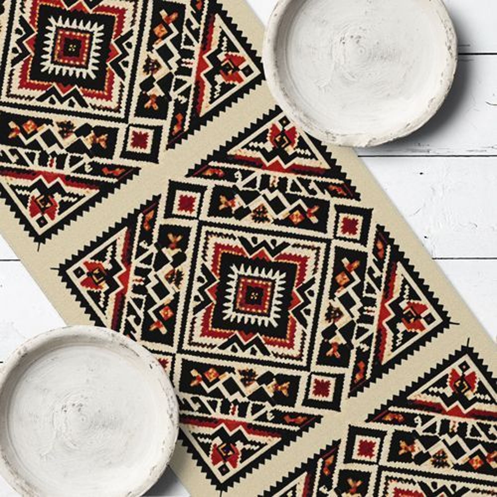 Доріжка на стіл ГУЦУЛЬСЬКИЙ ОРНАМЕНТ