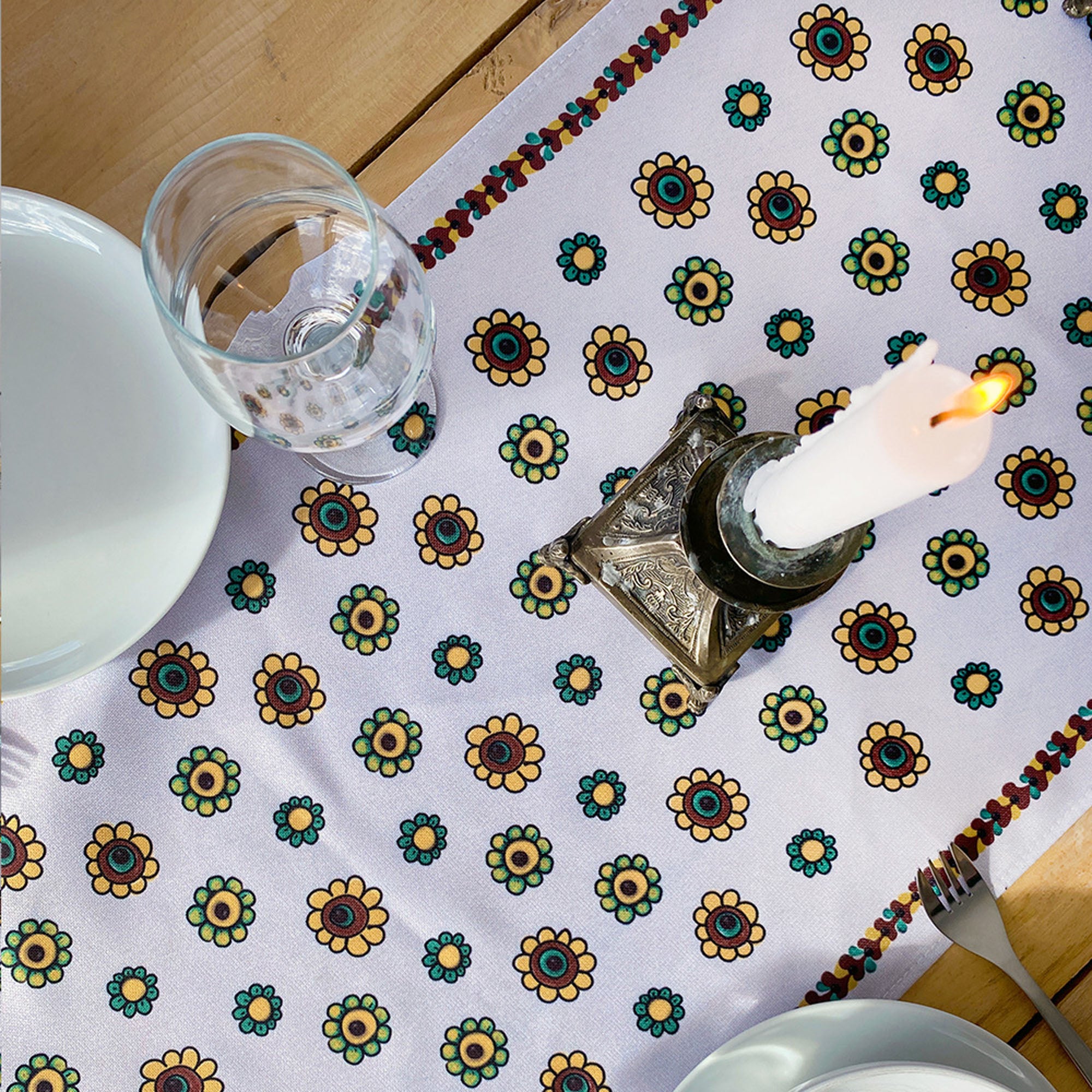 Доріжка на стіл КВІТИ ТЕПЛА