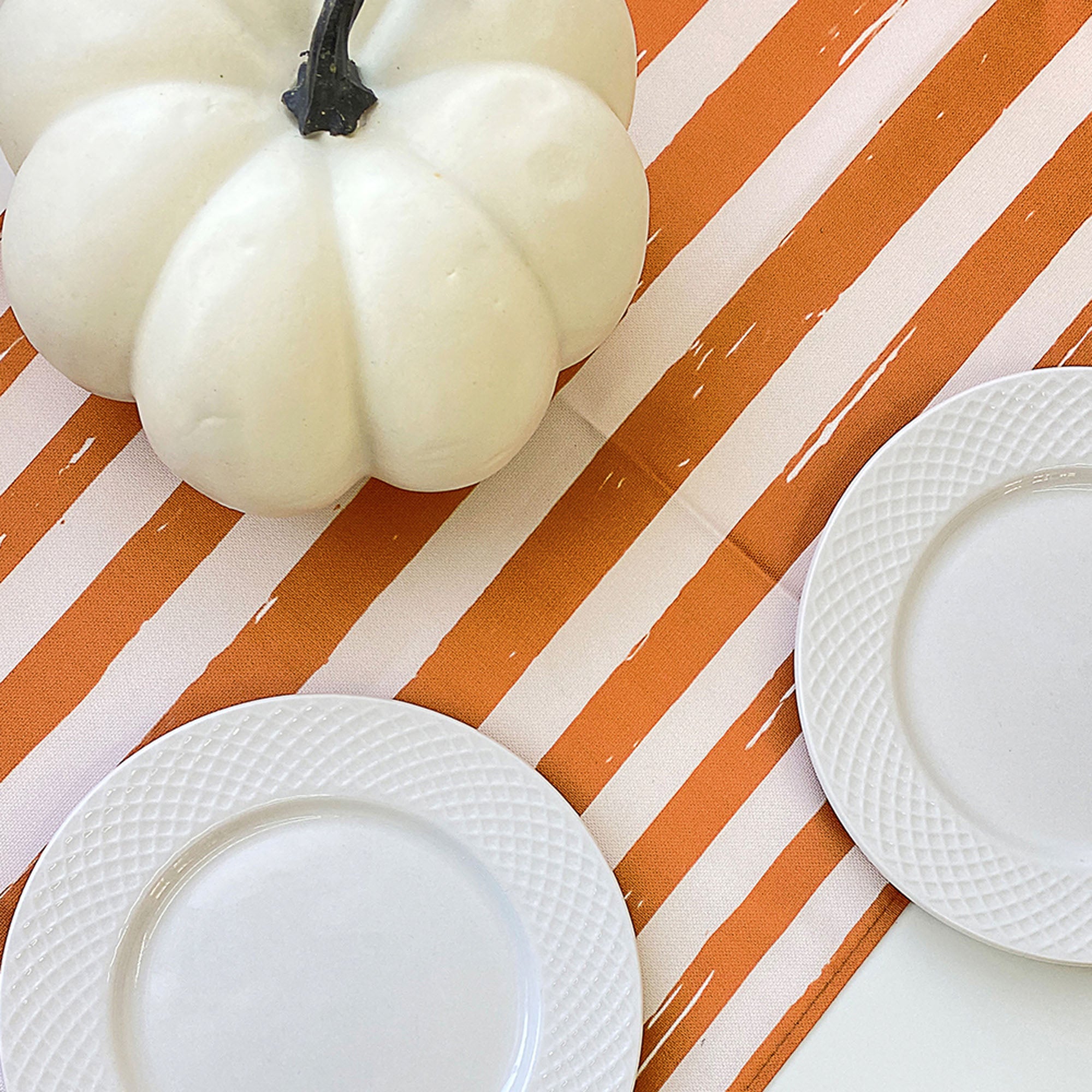 Доріжка на стіл ПОМАРАНЧЕВА СМУЖКА