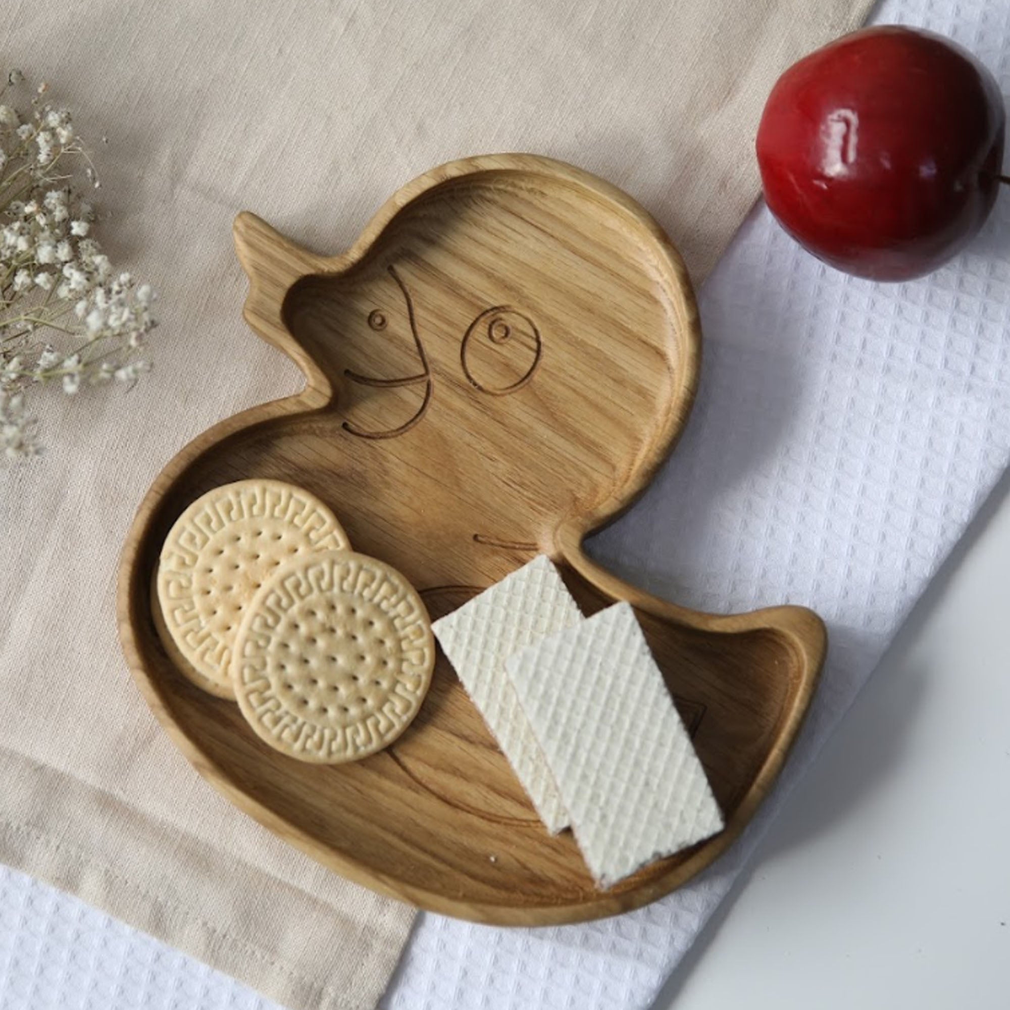 Дитяча тарілка КАЧЕНЯ, з дерева