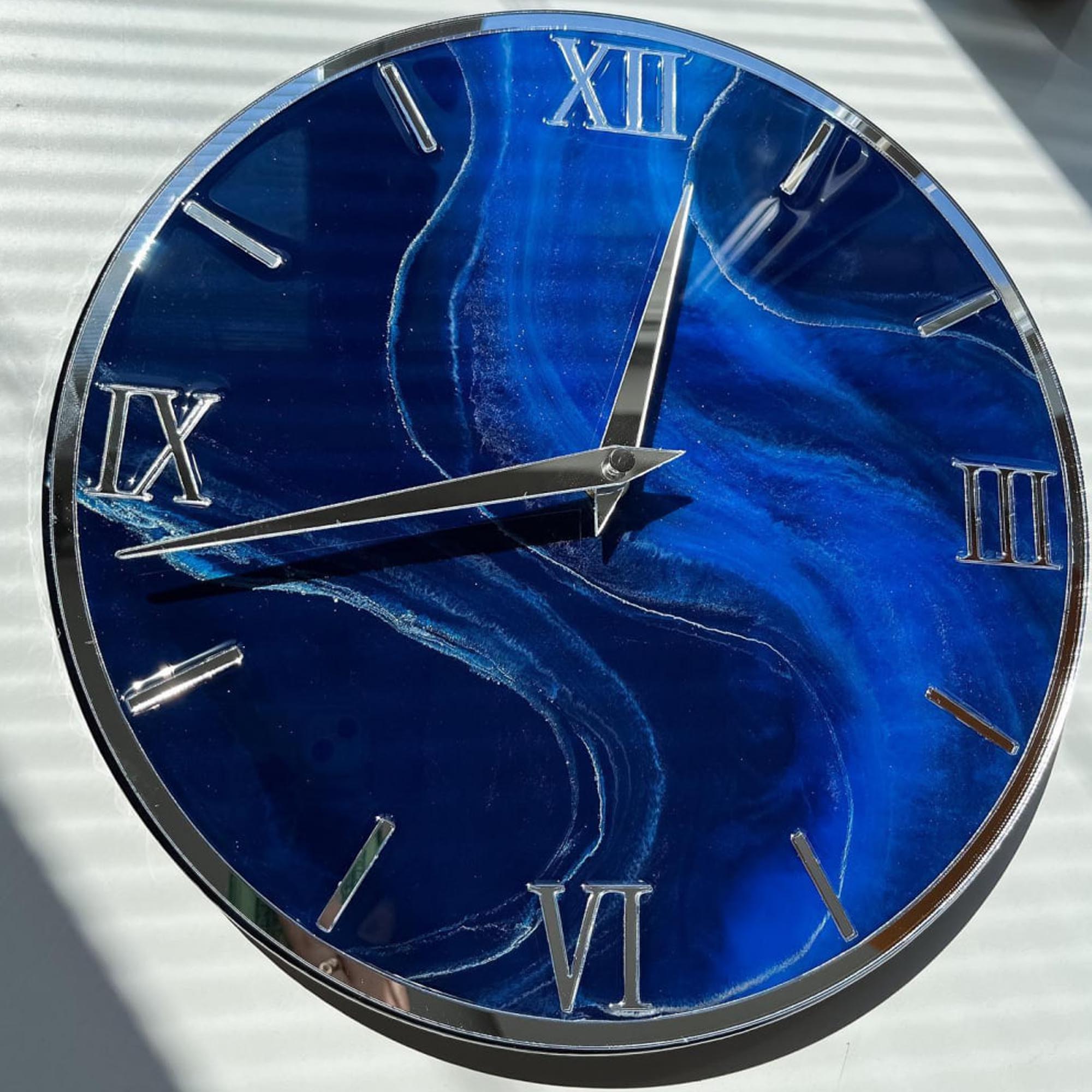 Годинник з епоксидної смоли, синій