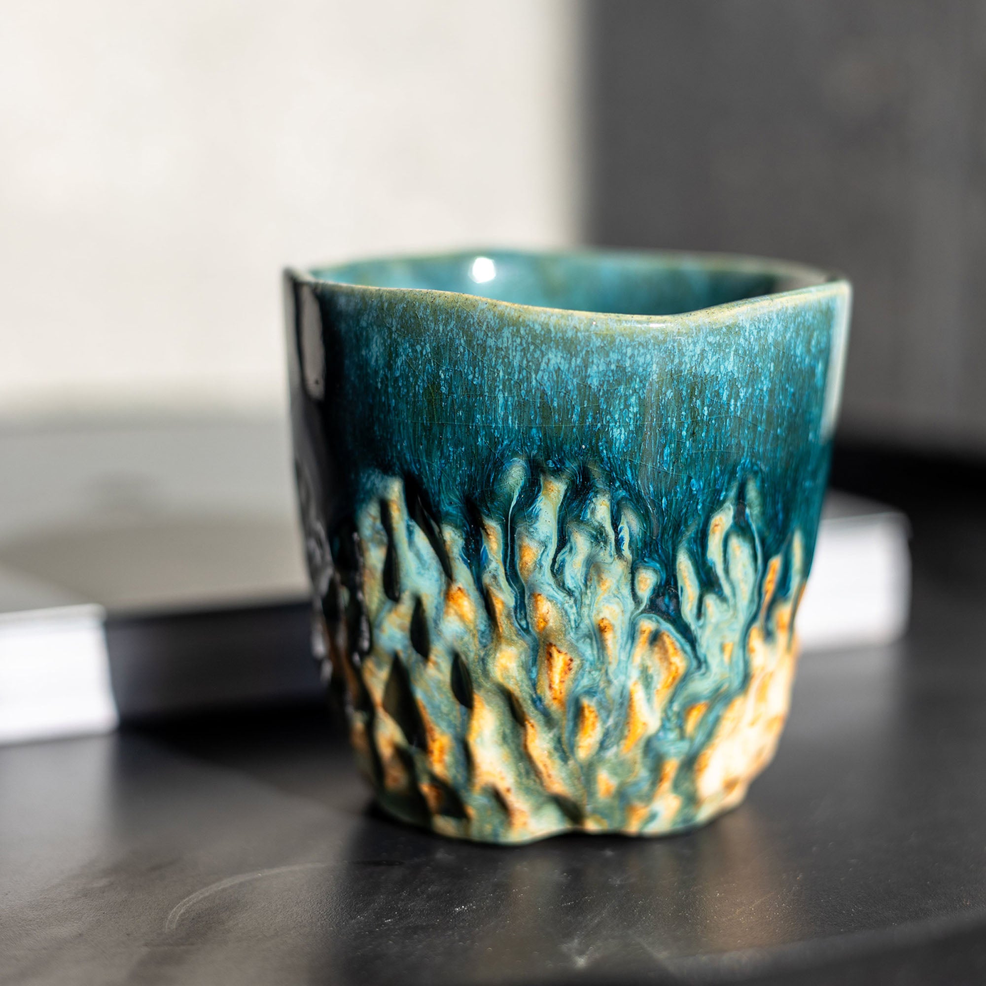 Горня керамічне БУХТА, глазур, ручна робота 300 мл