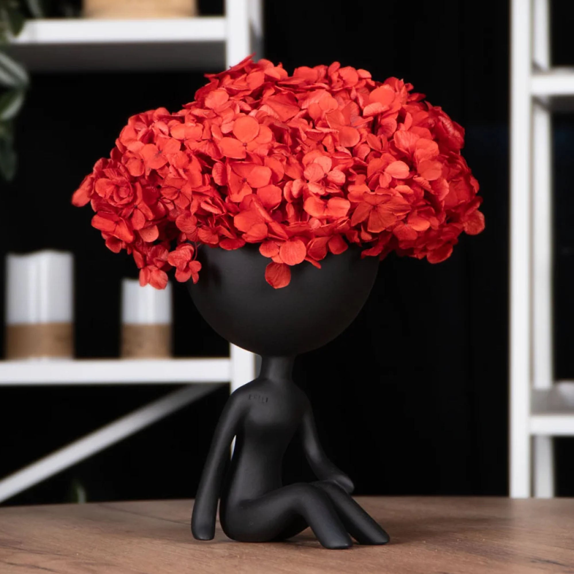 Кашпо для квітів MIKI BROOKS, дівчинка