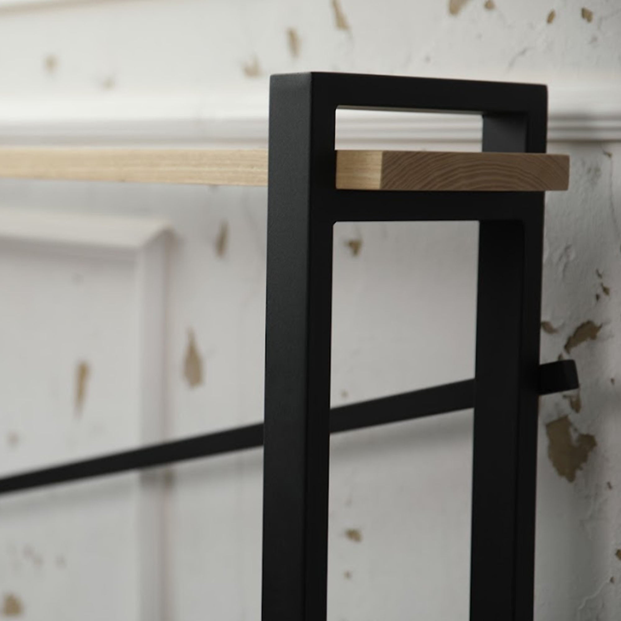 Консоль SLIMCRAFT с линиями