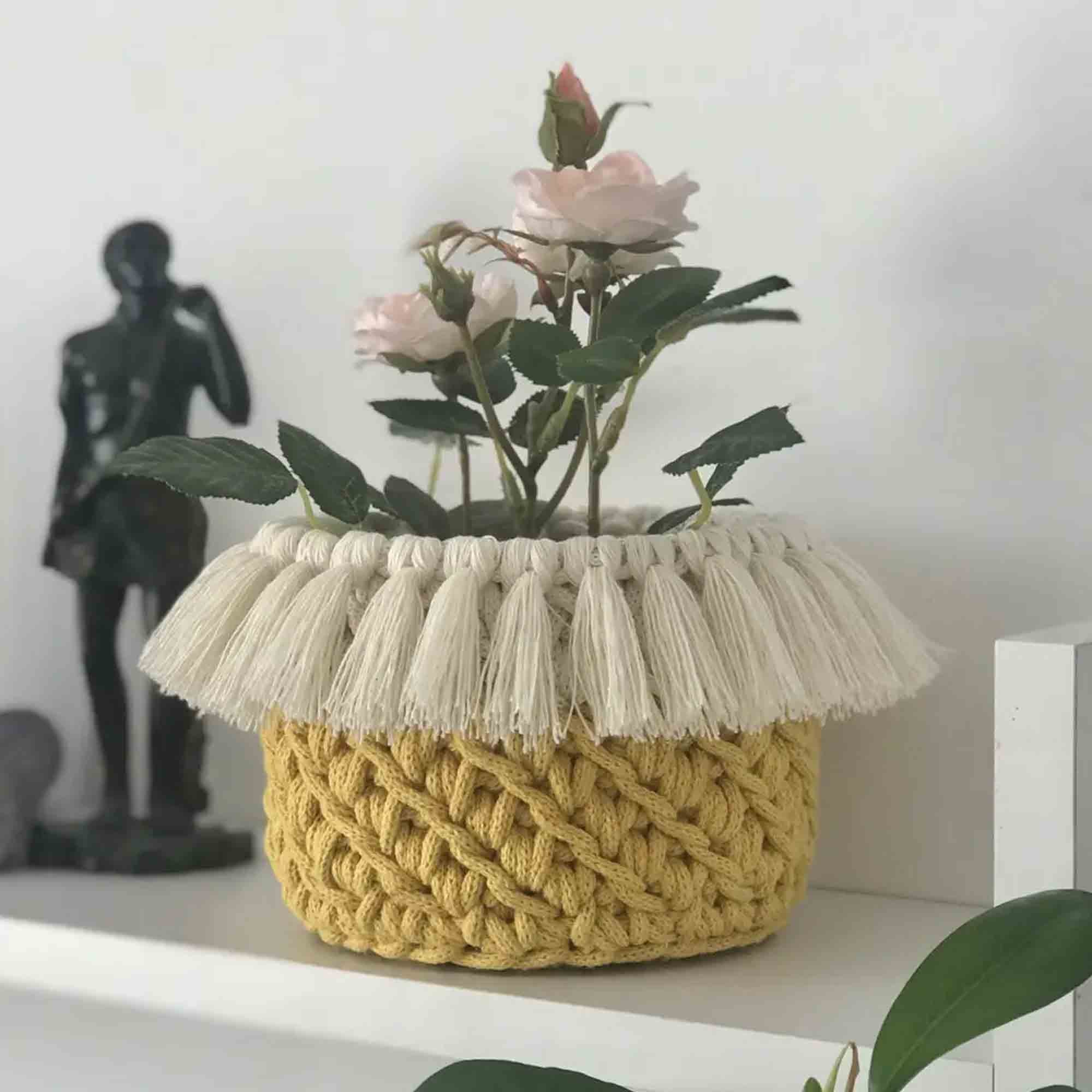 Кошик круглий з бахромою - зображення 1