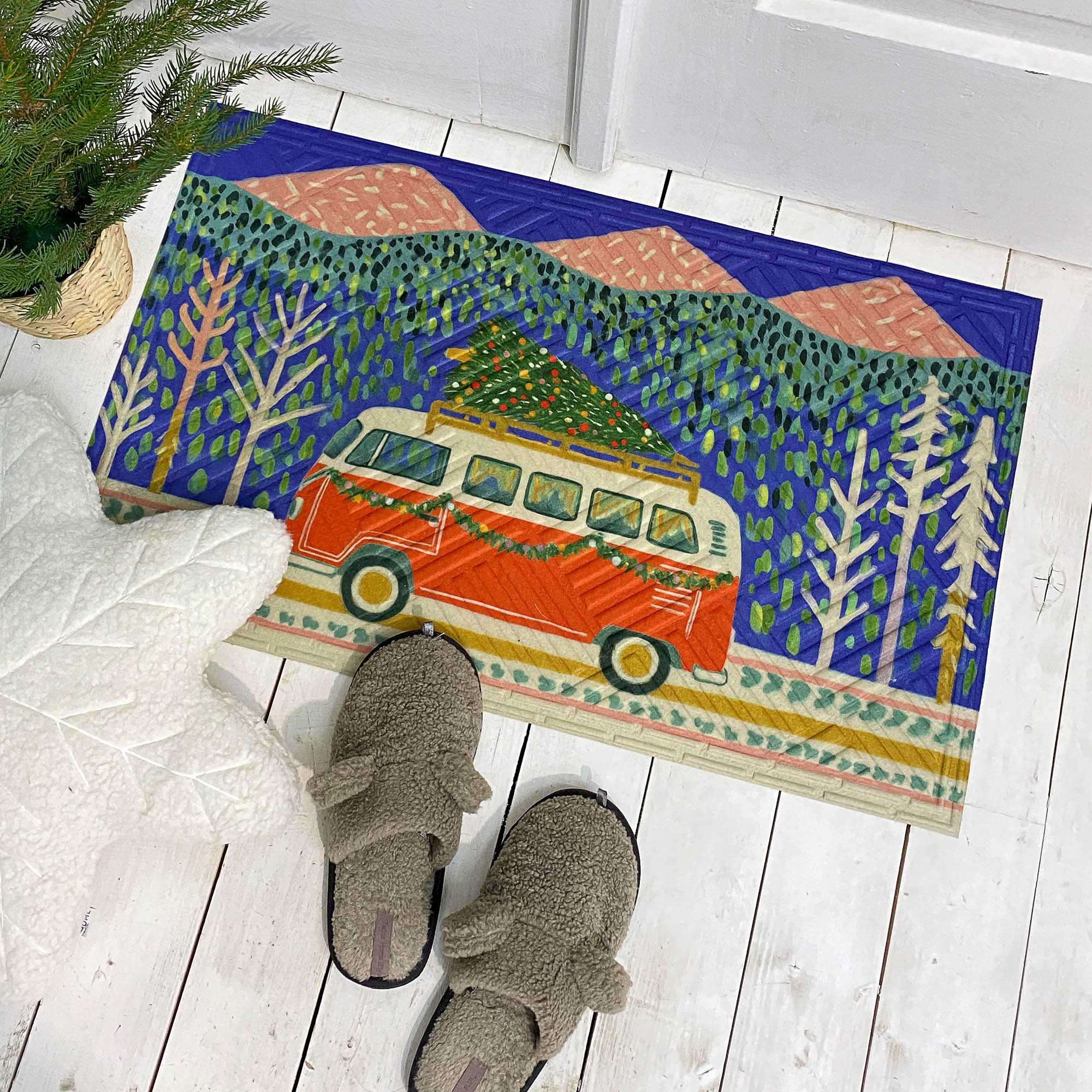 Коврик привратный с принтом АВТОБУС С ЕЛОЧКОЙ