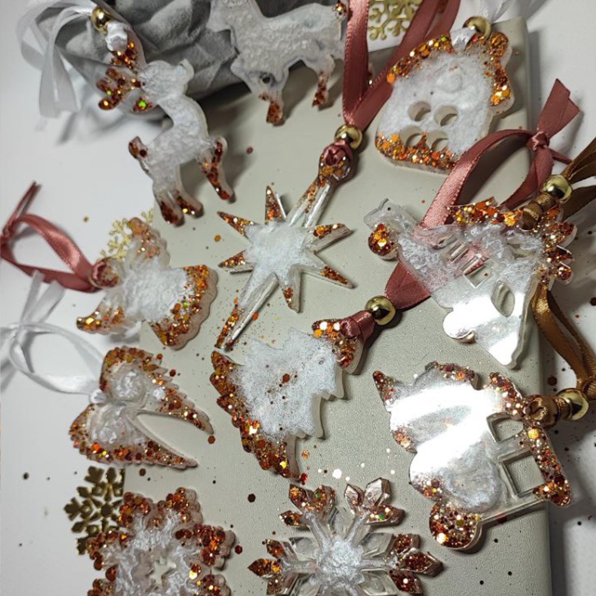 Набор елочных игрушек I, из эпоксидной смолы