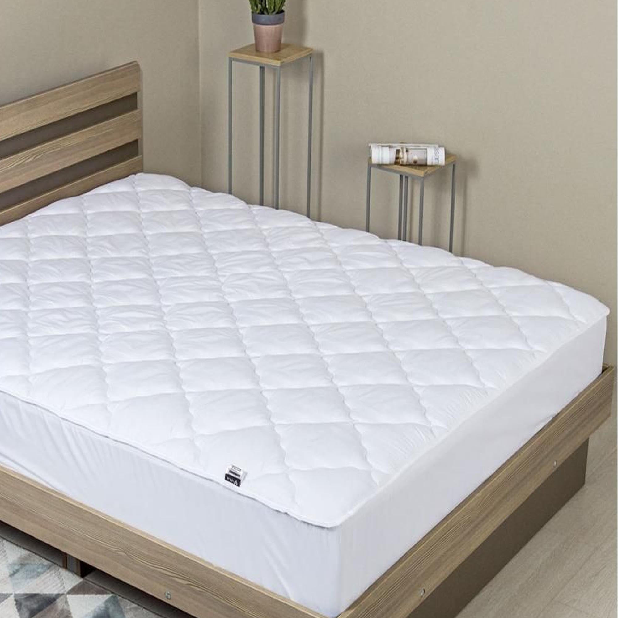 Наматрацник LUX з резинкою