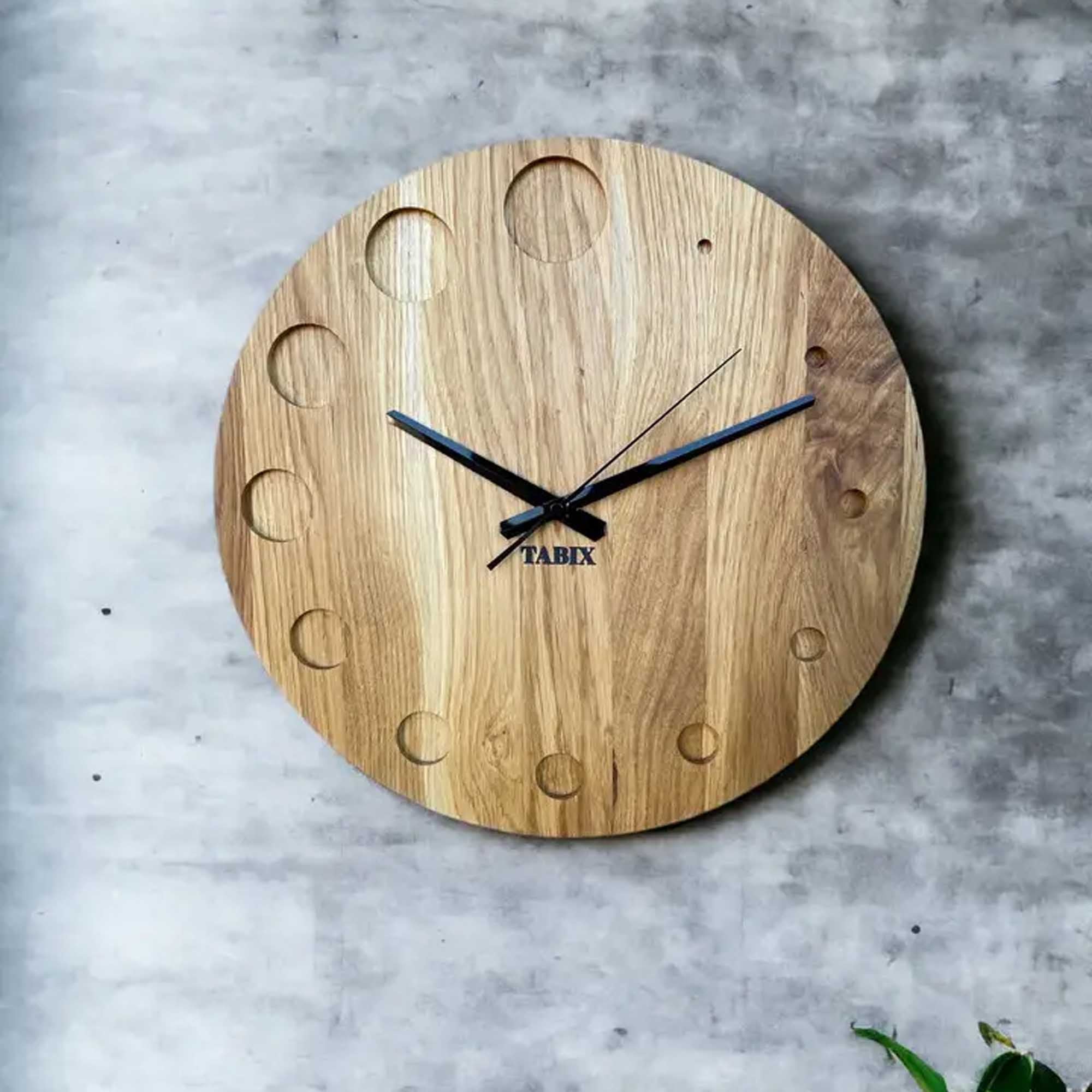 Настінний годинник WOODEN SERENITY, дубовий - зображення 1