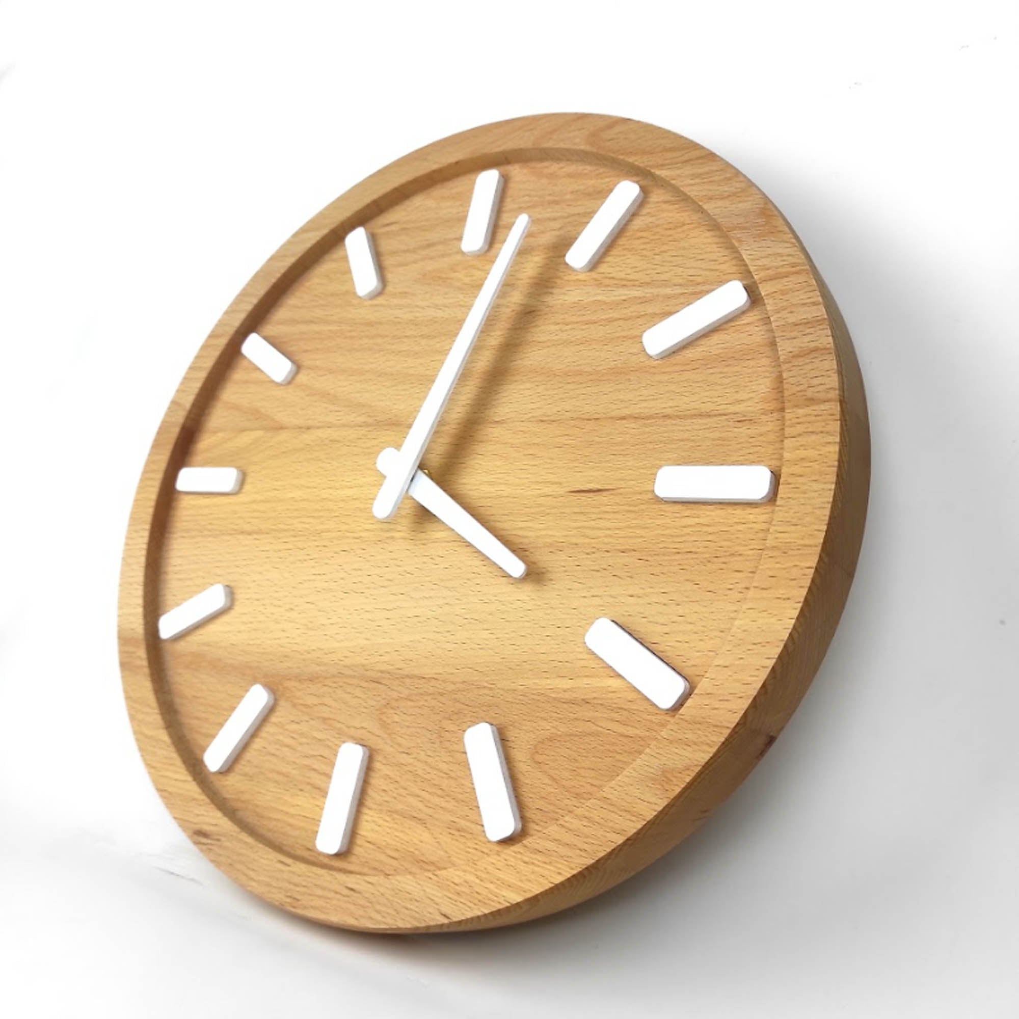 Настінний годинник WOODEN V з дерева