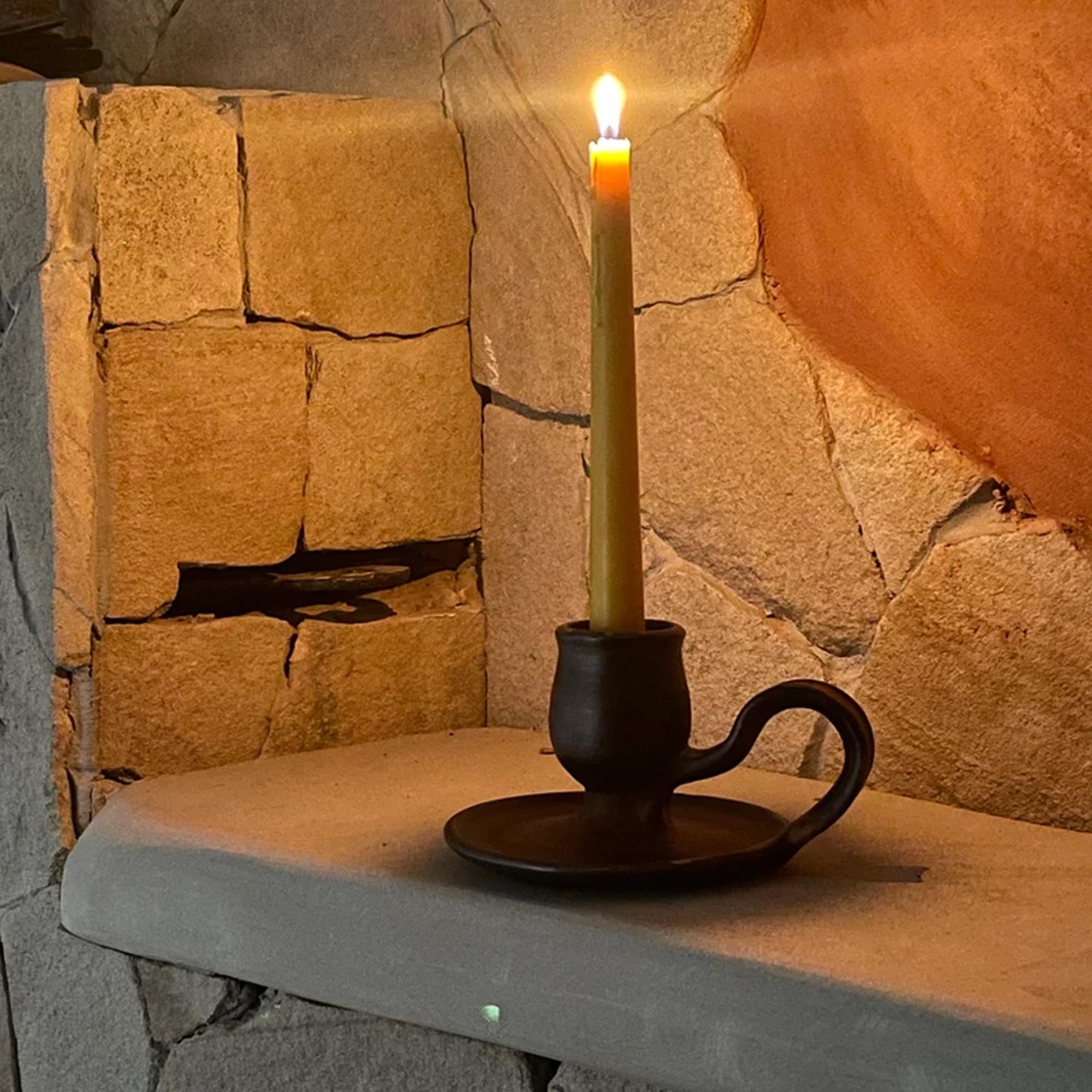 Підсвічник з молочної кераміки