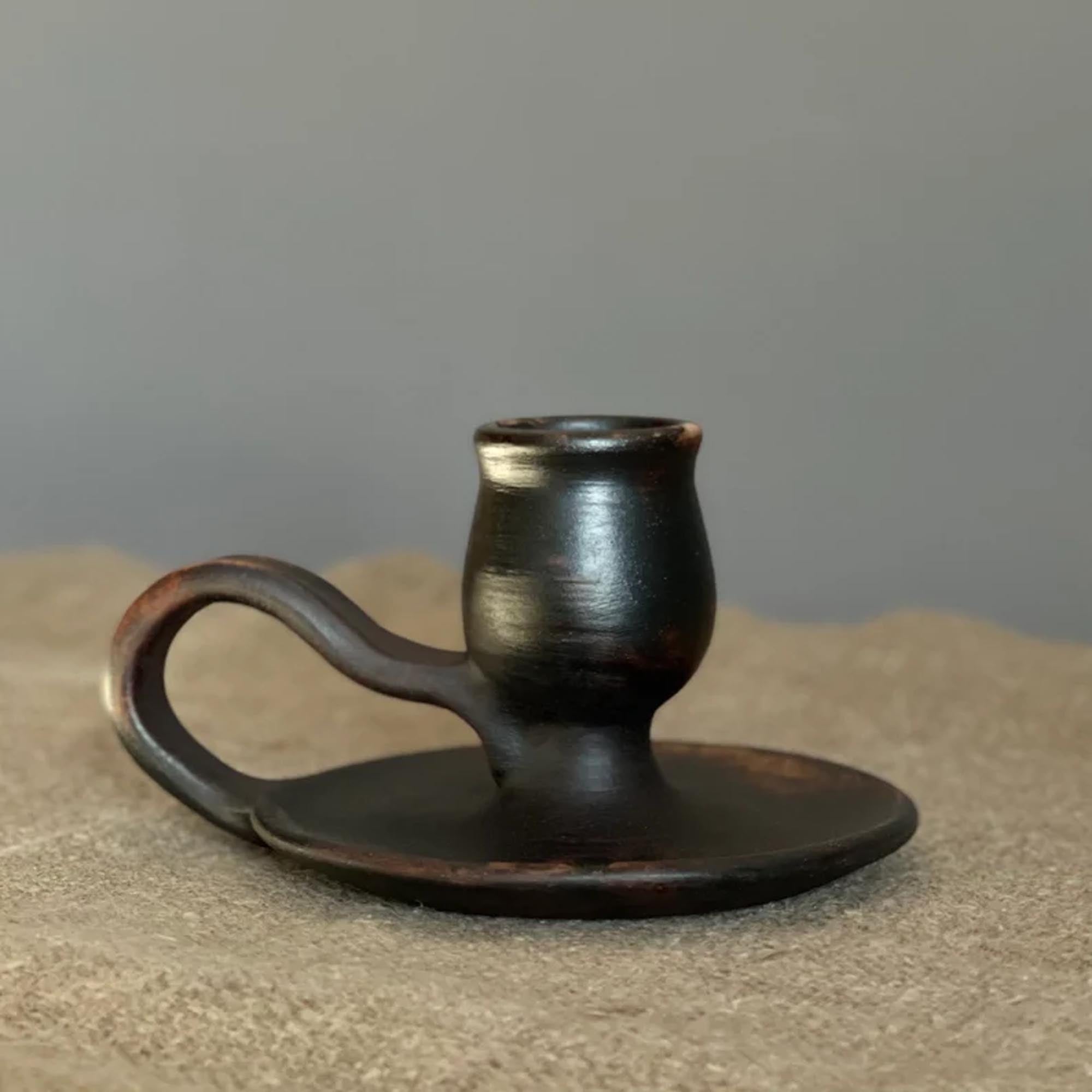 Підсвічник з молочної кераміки