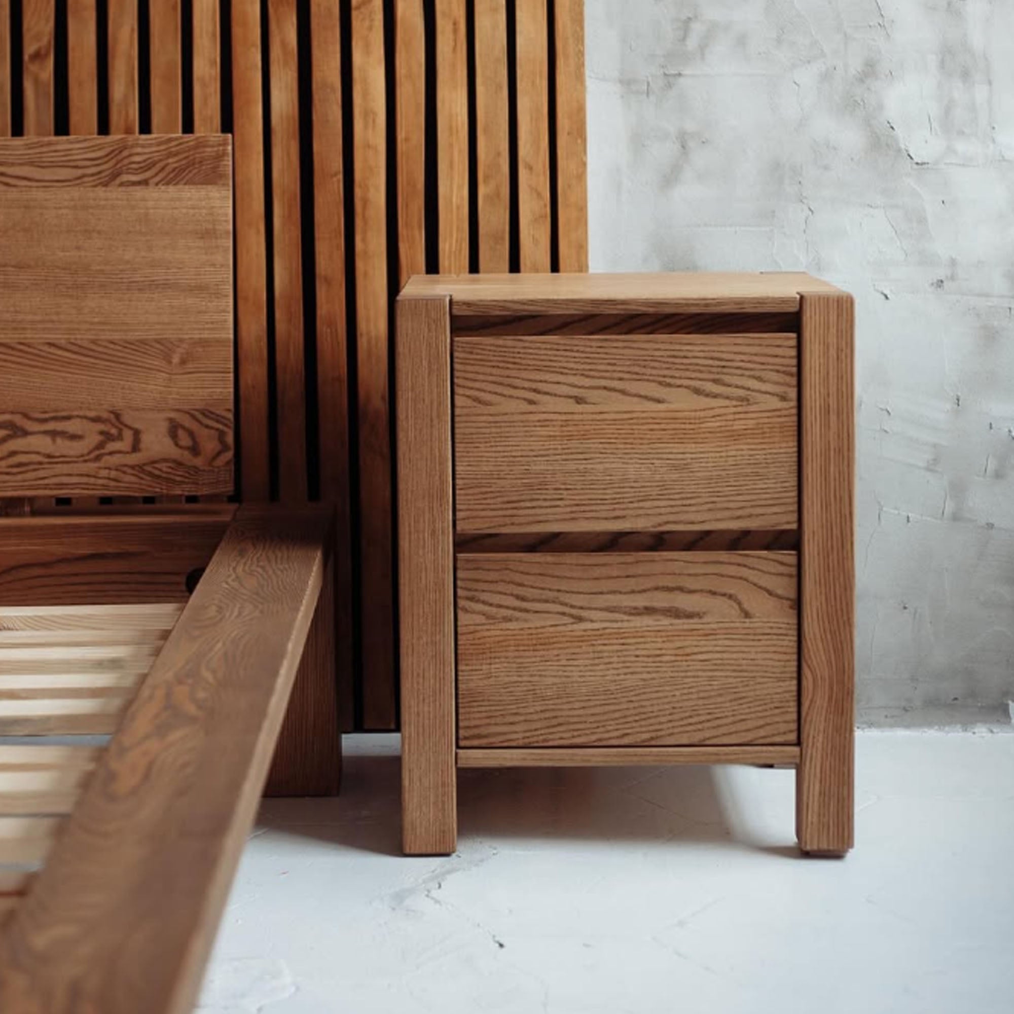 Приліжкова тумба P-1, 40 х 42 х 55 см