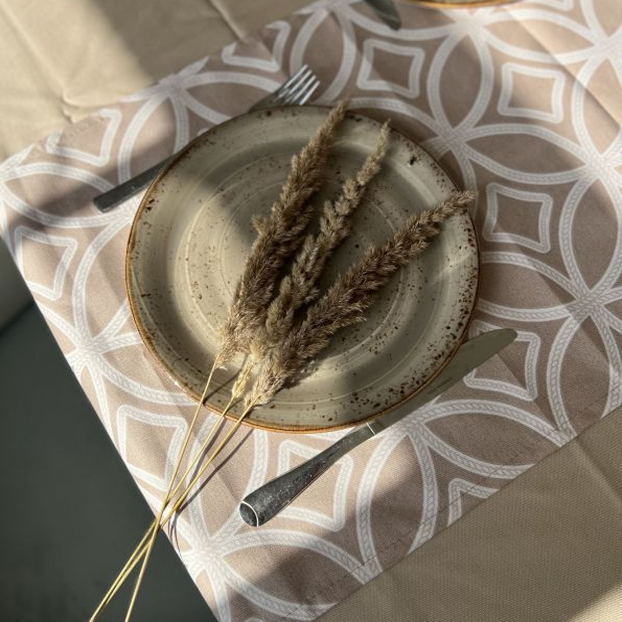 Ранер MONOGRAM BEIGE