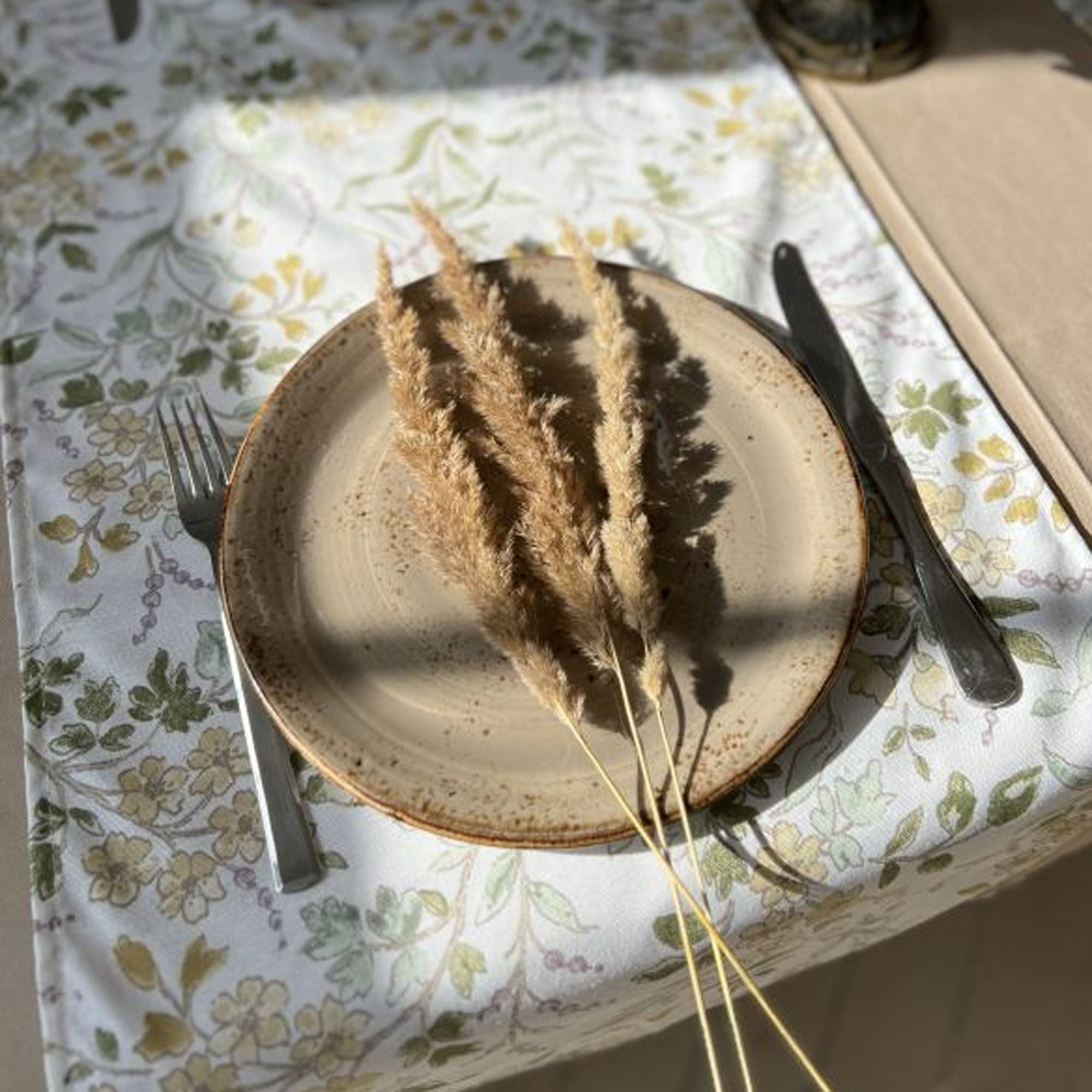 Ранер SMALL FLOWERS GREEN