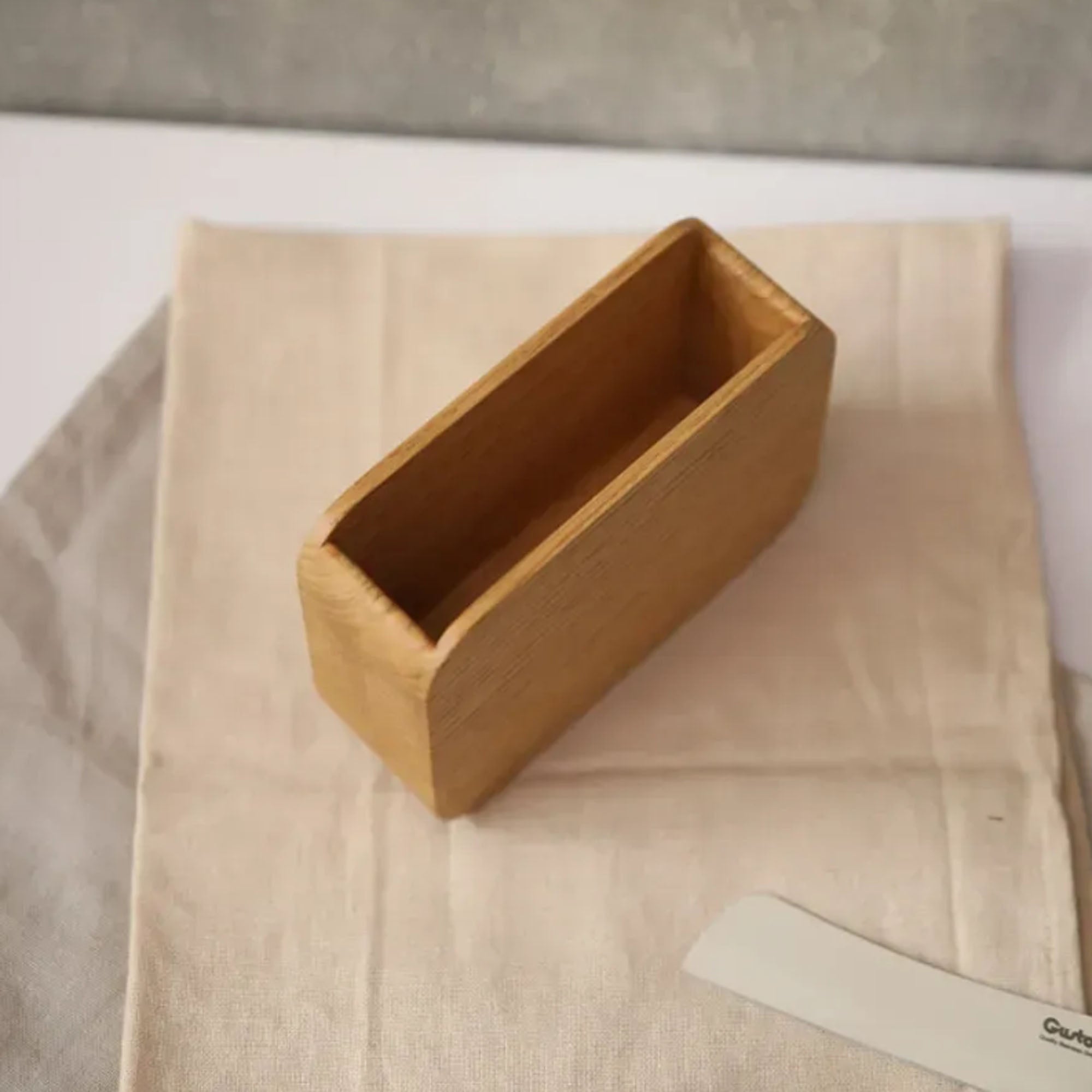 Серветниця з деревини для паперових серветок