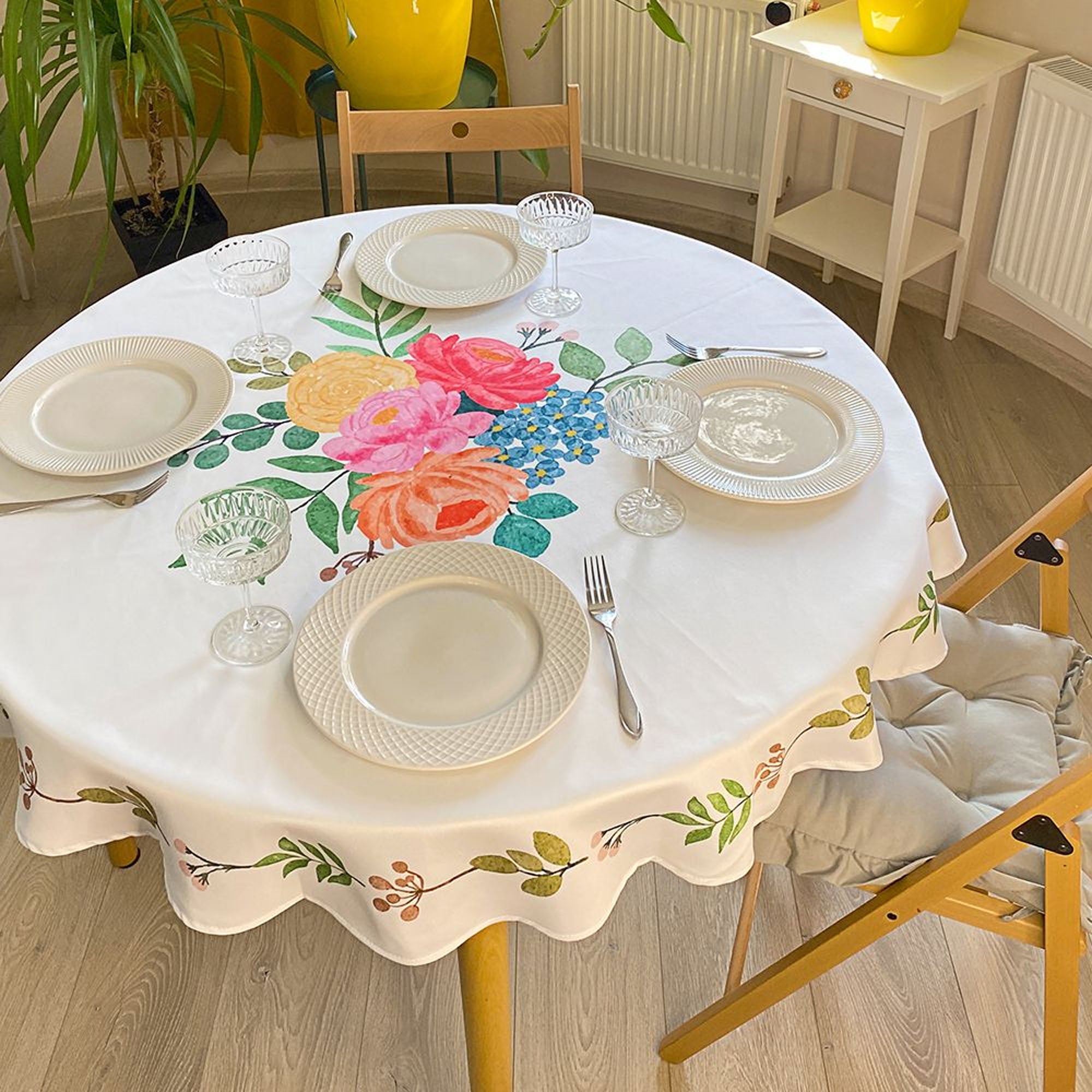 Скатертина кругла БУКЕТ