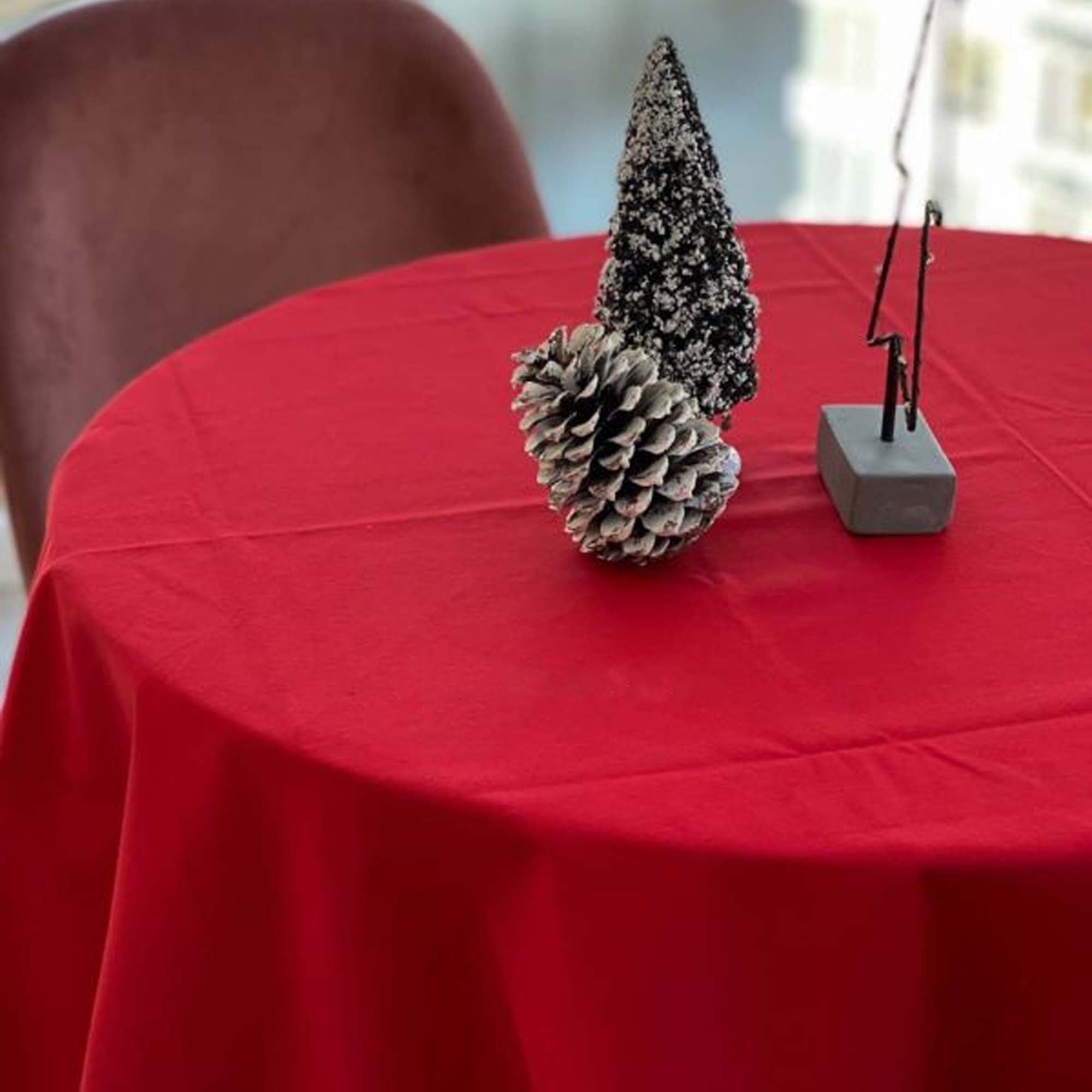 Скатертина RED, непромокаюча - зображення 1