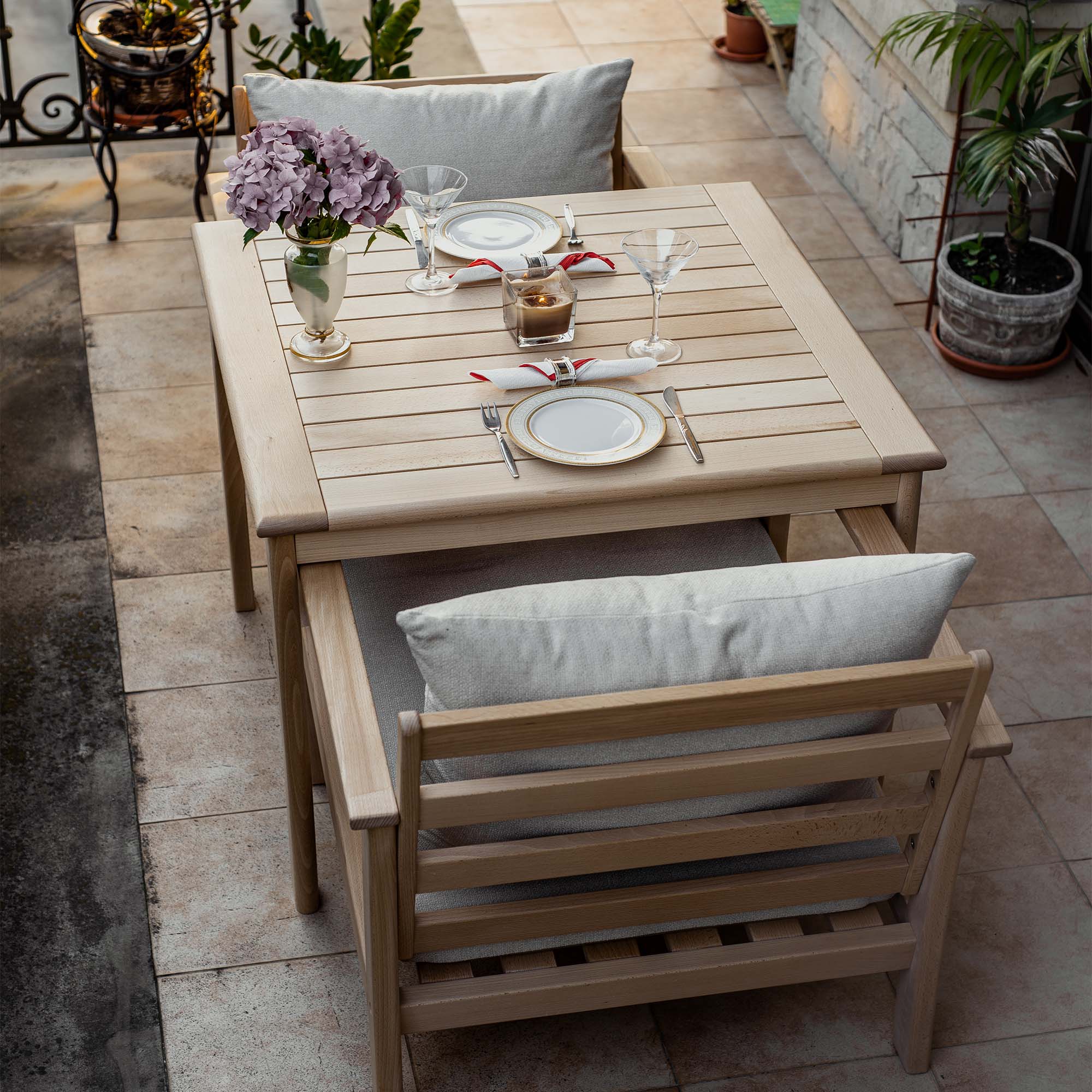 Стіл LEGATO 80 х 80 см, бук натурального кольору - зображення 1