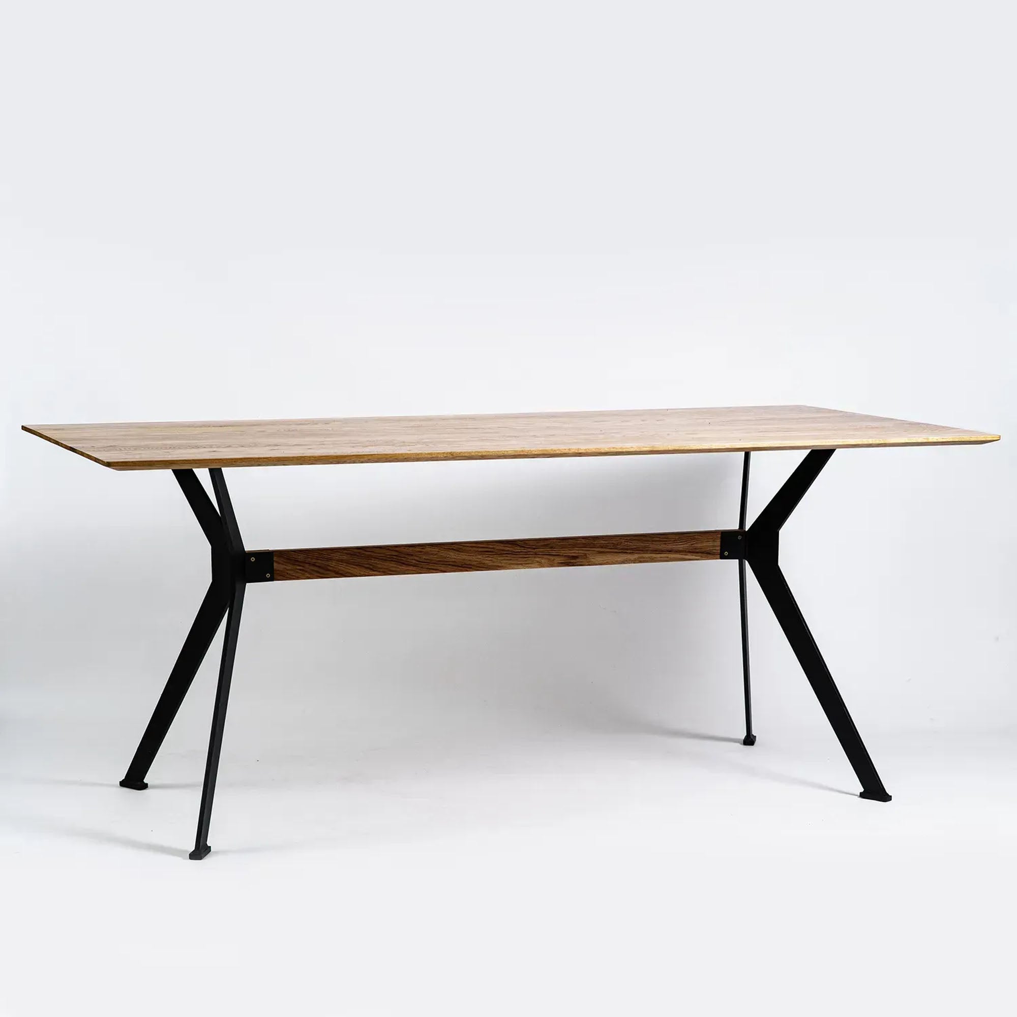 Стіл STEAITH 180 х 90 см