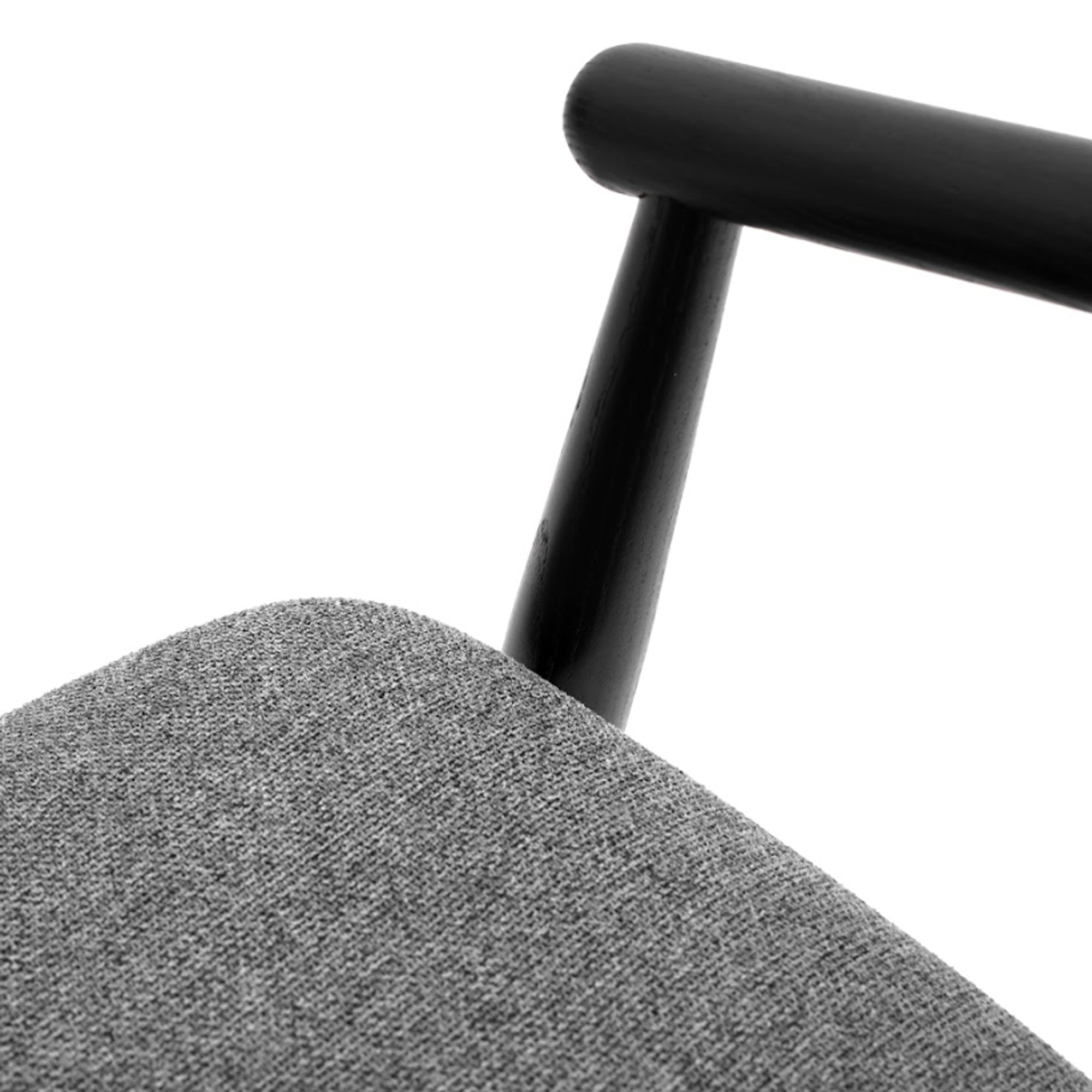 Стілець MAMONT з ясена, чорний