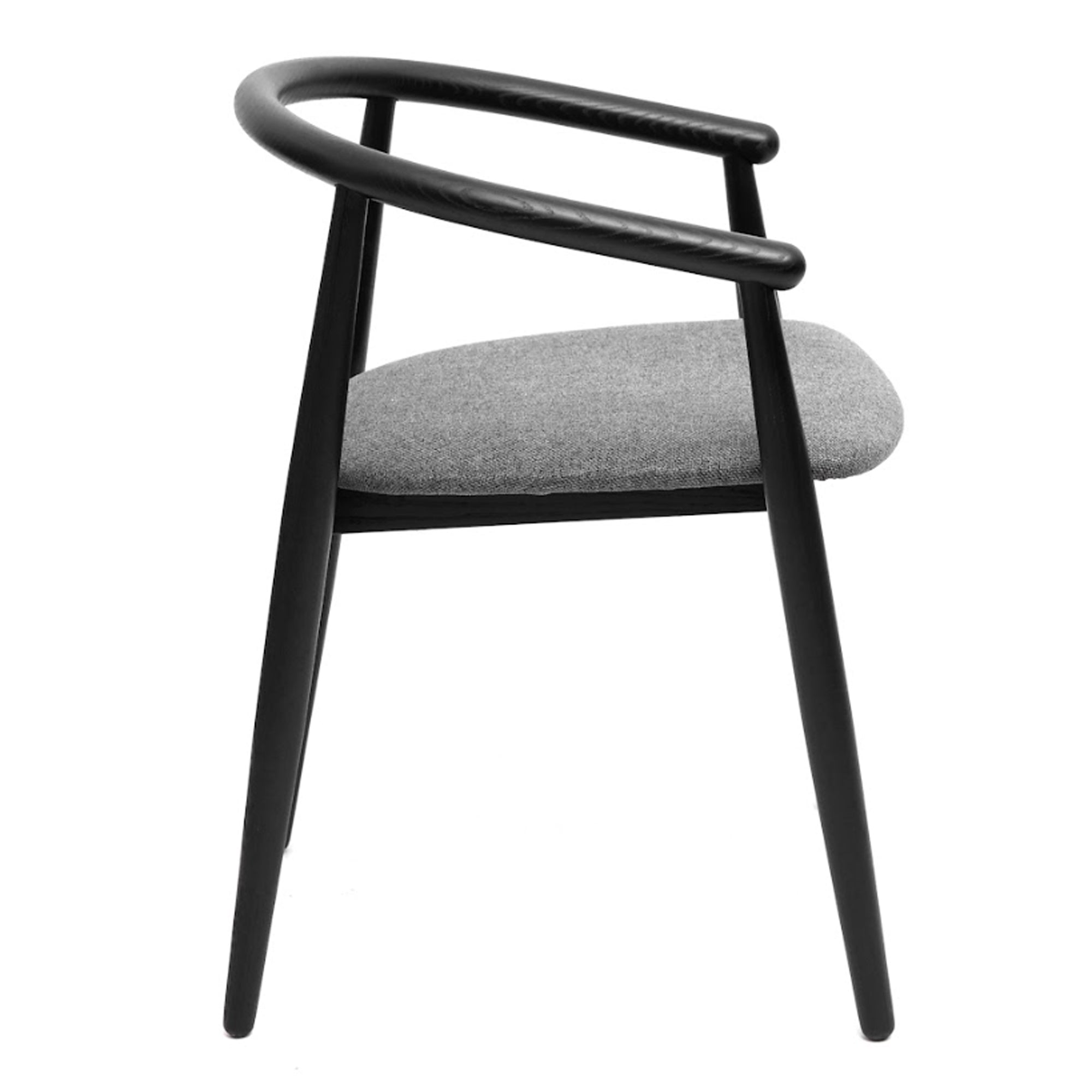 Стілець MAMONT з ясена, чорний