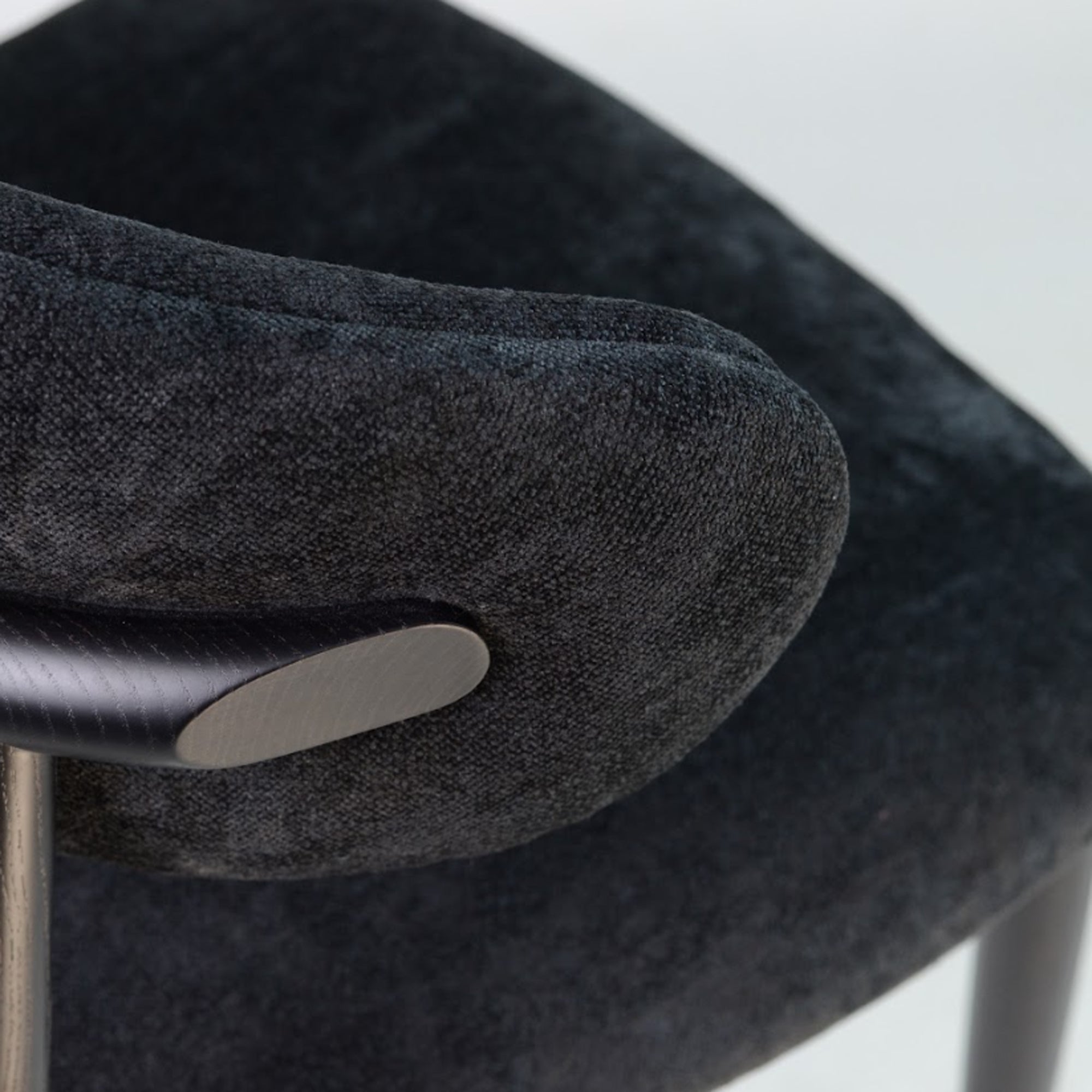 Стілець PANDA NEW з ясена, чорний