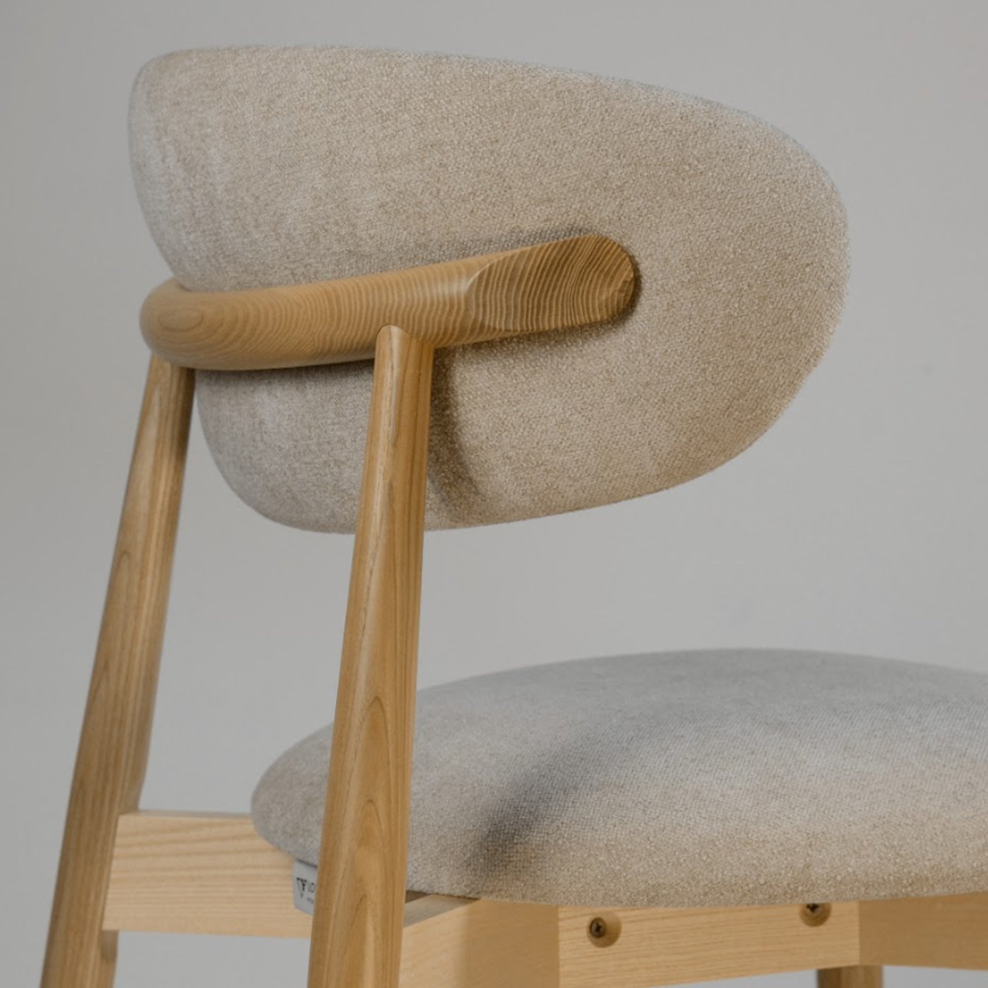 Стілець PANDA NEW з ясена, натуральний