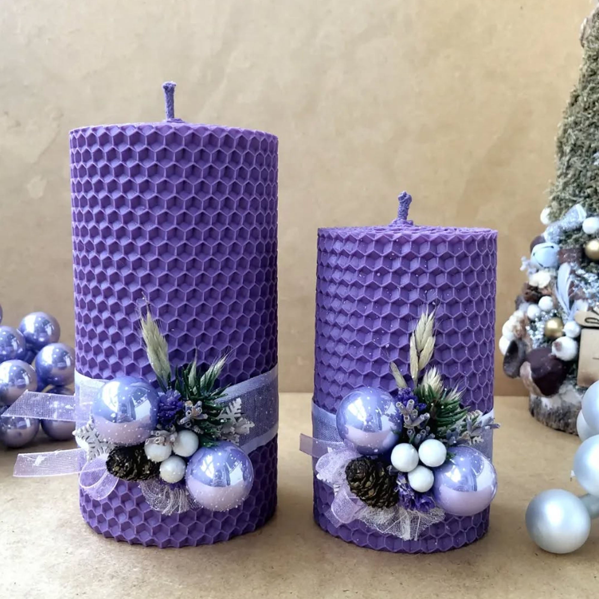 Свеча ФИОЛЕТОВАЯ из медовой вощины