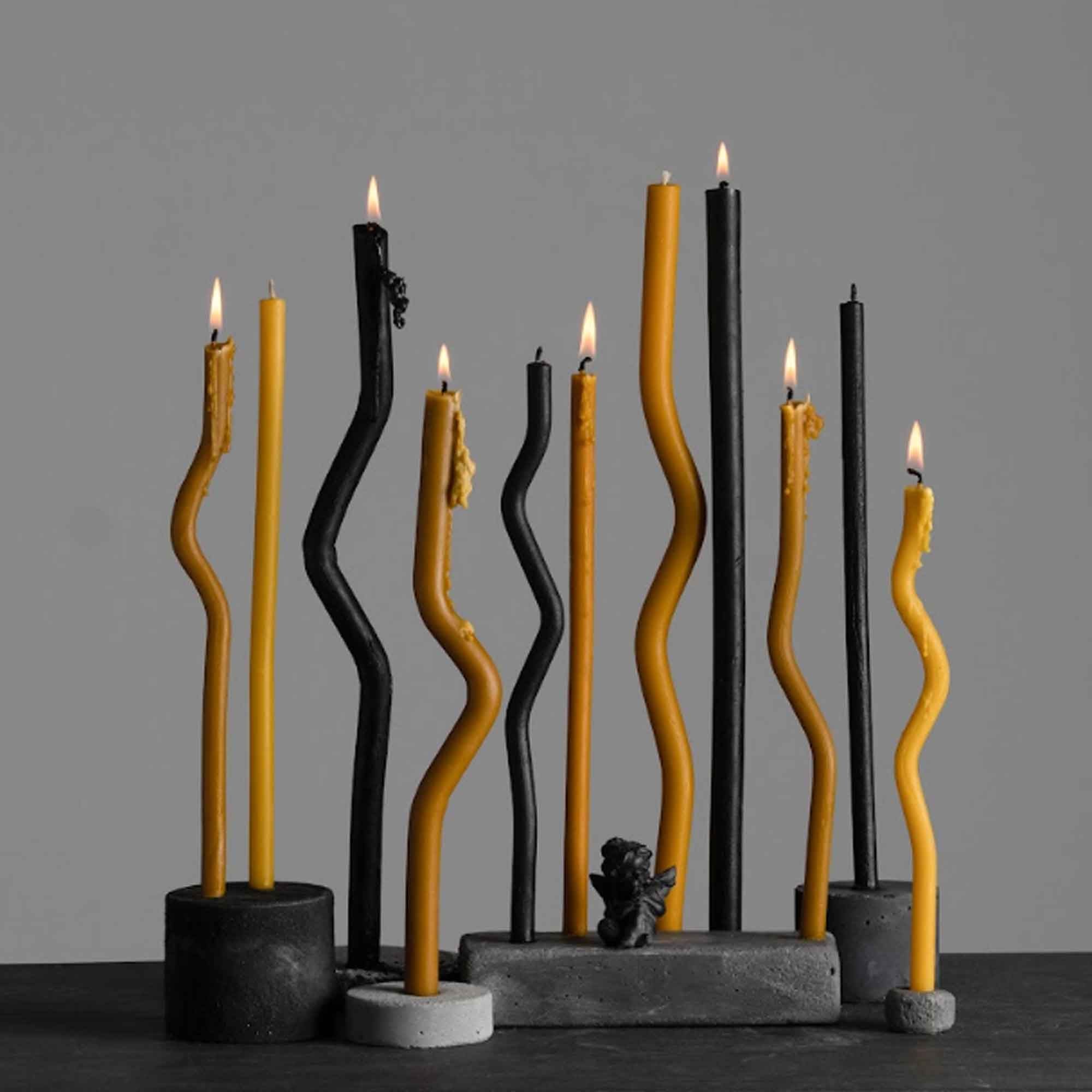 Свічка столова ХВИЛЯСТА з бджолиного воску