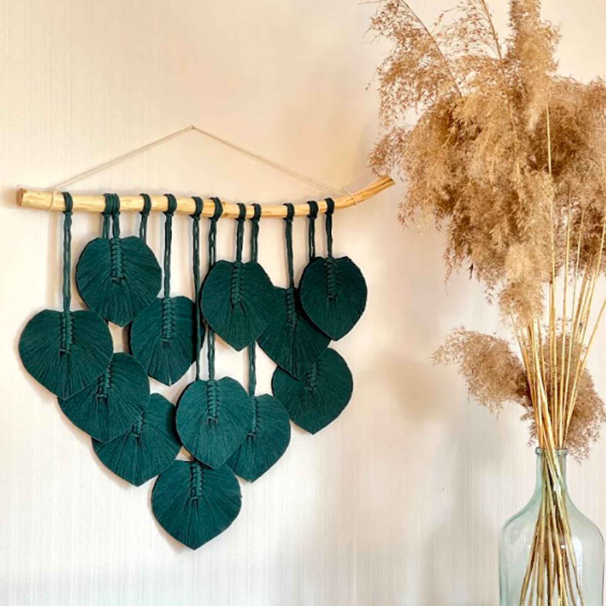 Панно 12 ЛИСТОЧКІВ - зображення 1