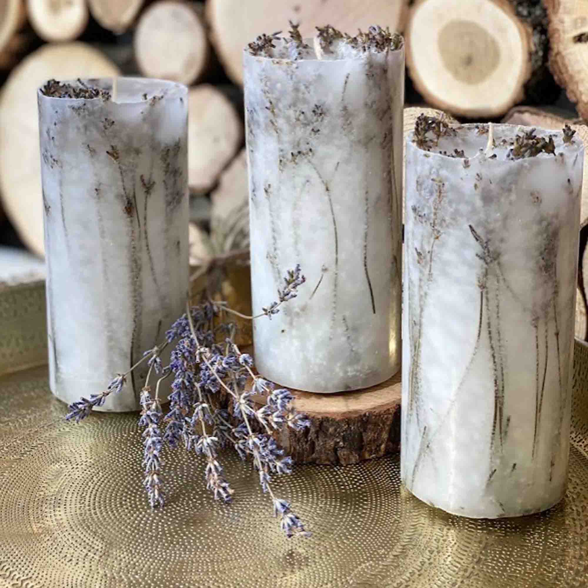 Свічка з сухоцвітами лаванди - зображення 1