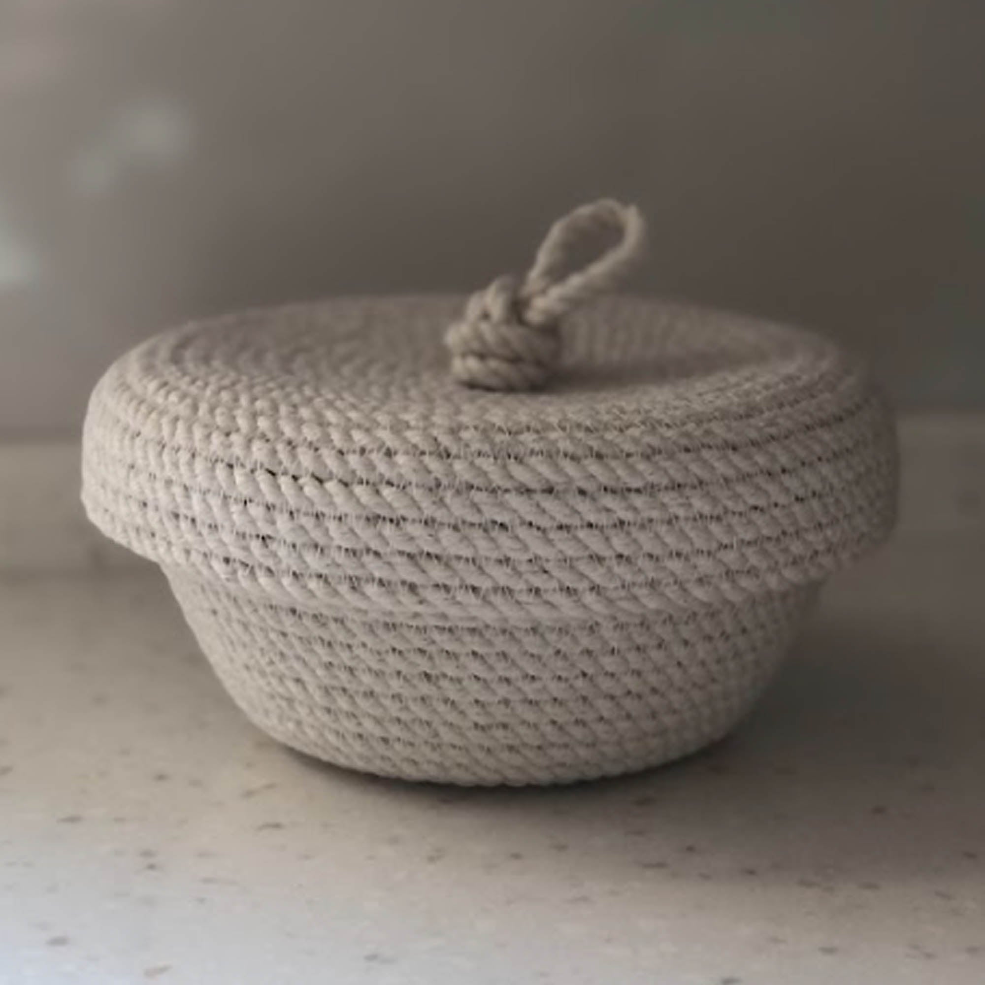 Кошик білий з кришкою I, бавовна - зображення 1