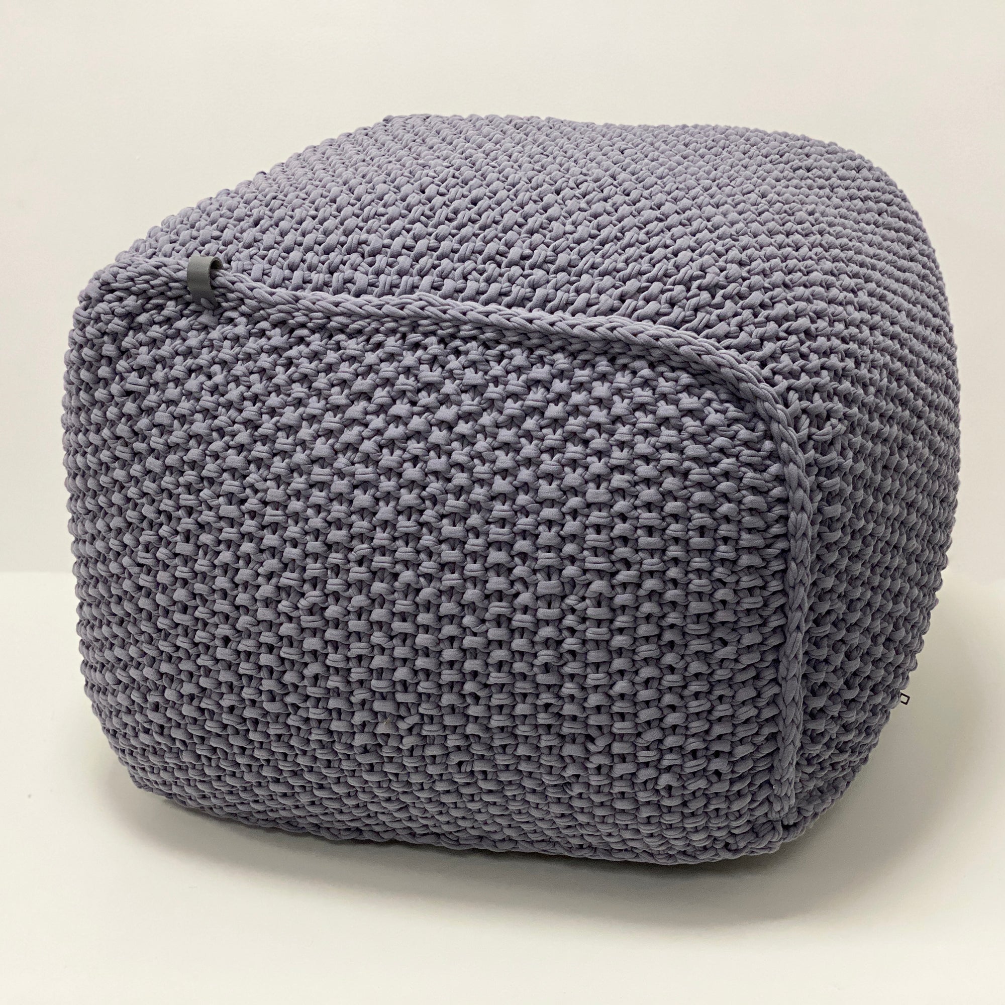 В’язаний пуф SQUARE, ручної роботи - зображення 1