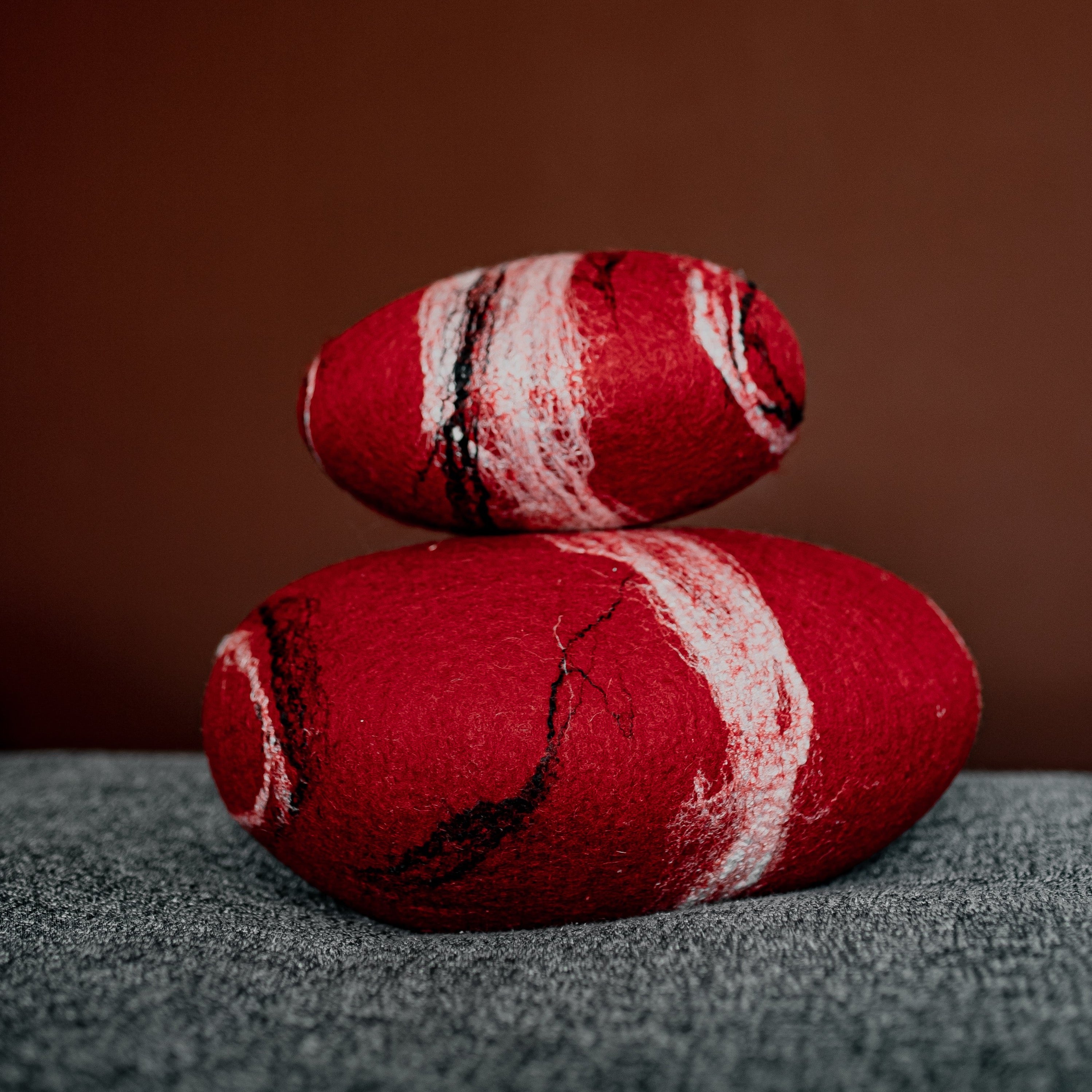 Камінь-пуф KOKINO з вовни - зображення 2