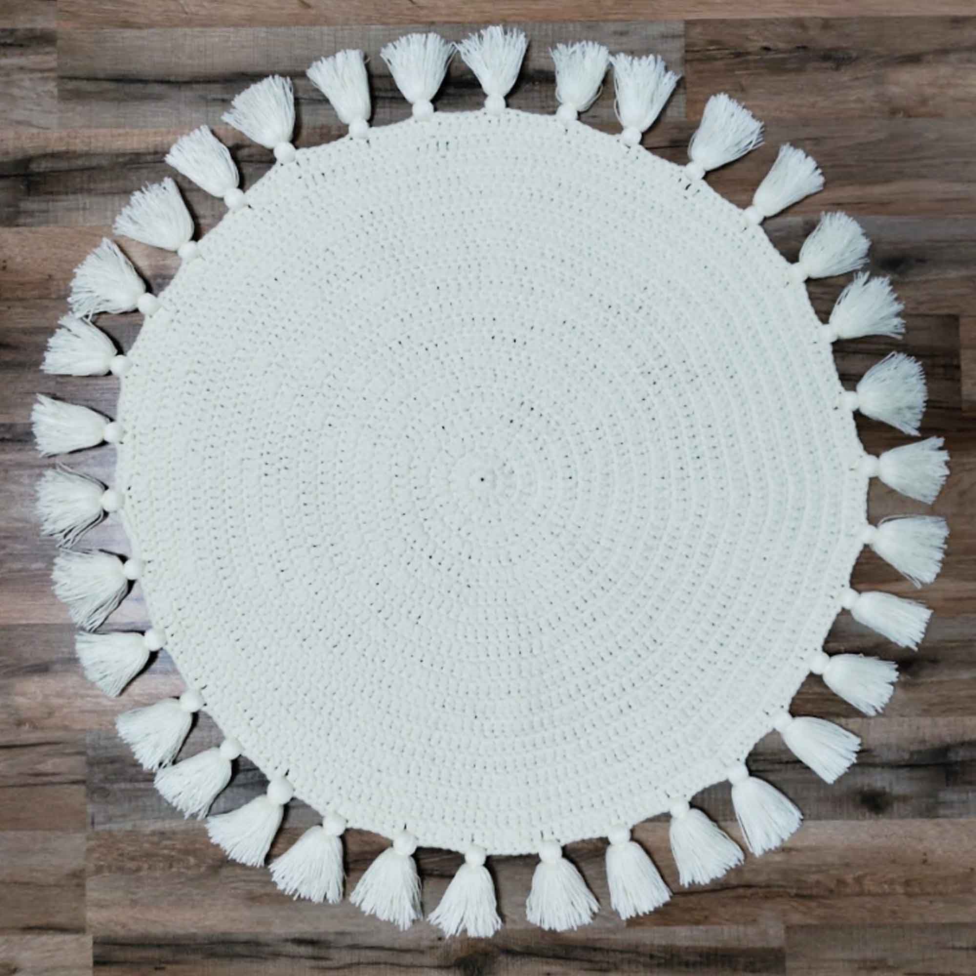 Килим з бубонами, білий - зображення 1