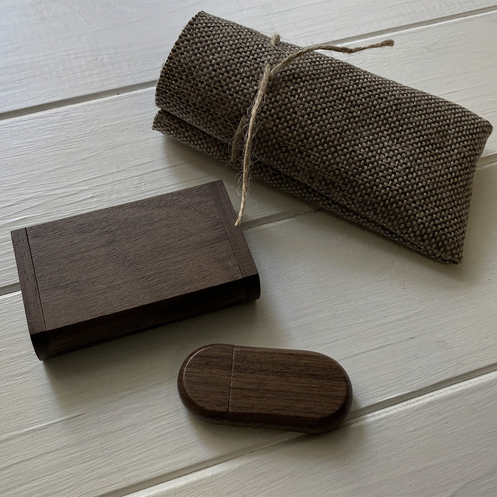 Флешка в шкатулці з дерева - зображення 2