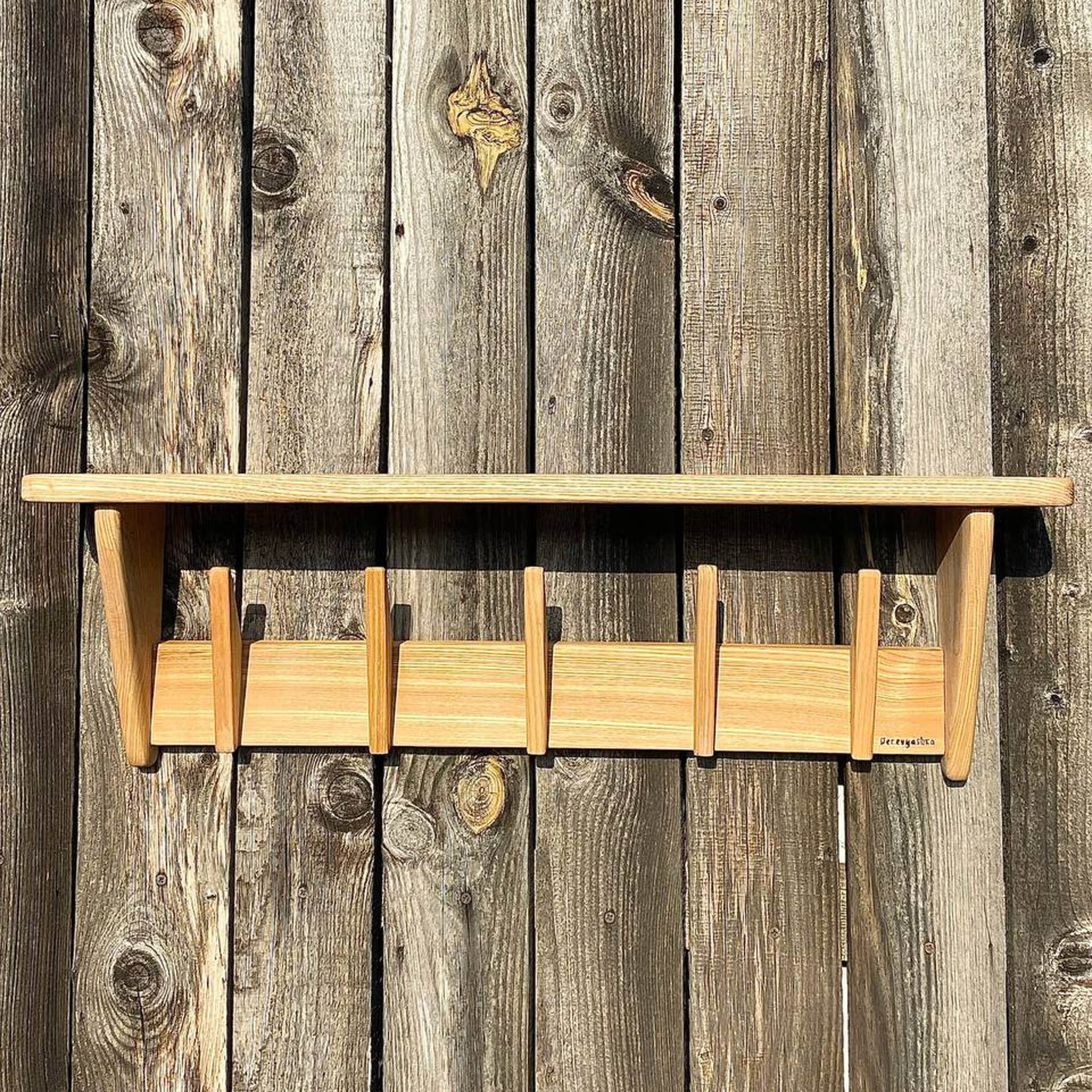 Дерев'яна вішалка, ясен