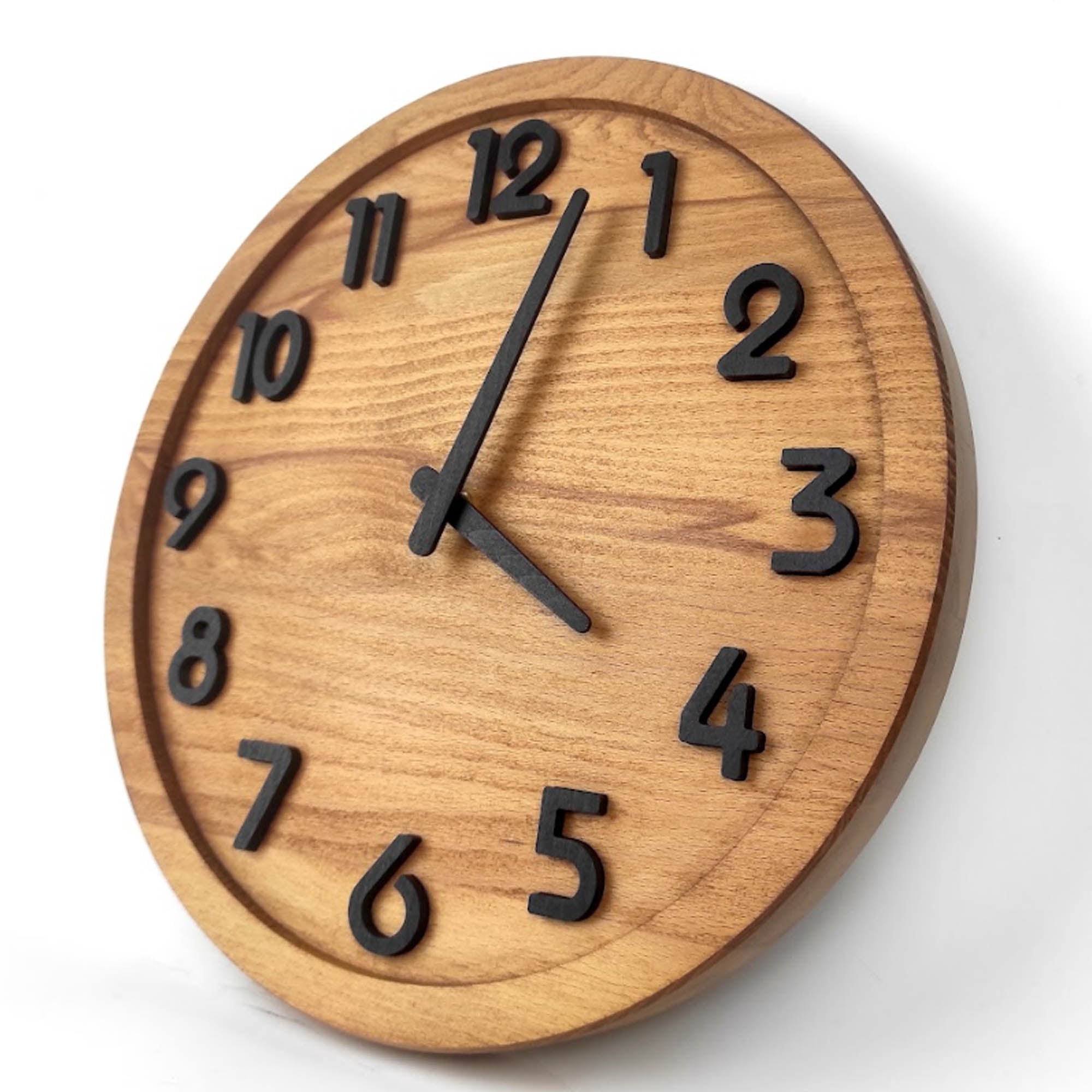 Настінний годинник WOODEN IV з дерева