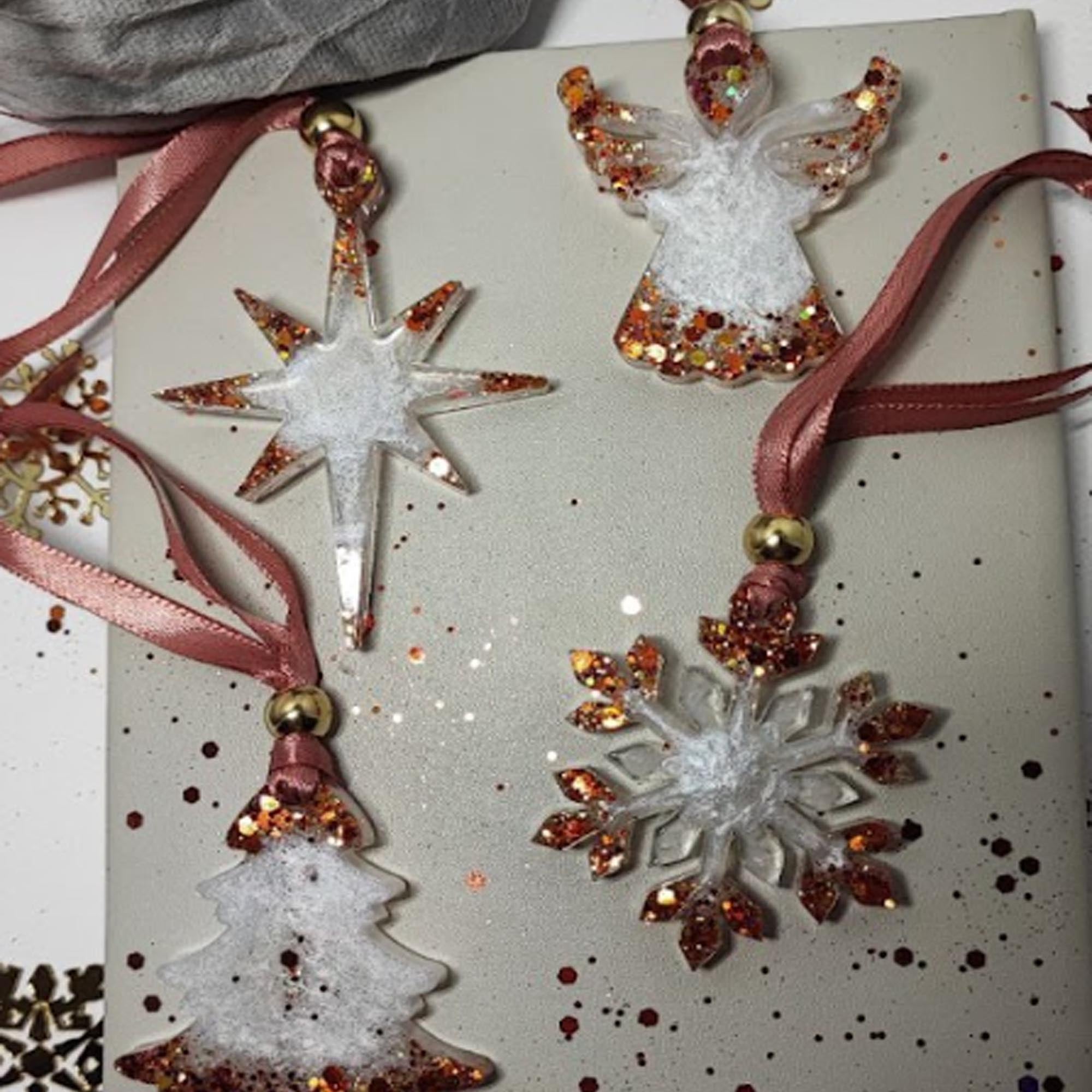 Набор елочных игрушек I, из эпоксидной смолы