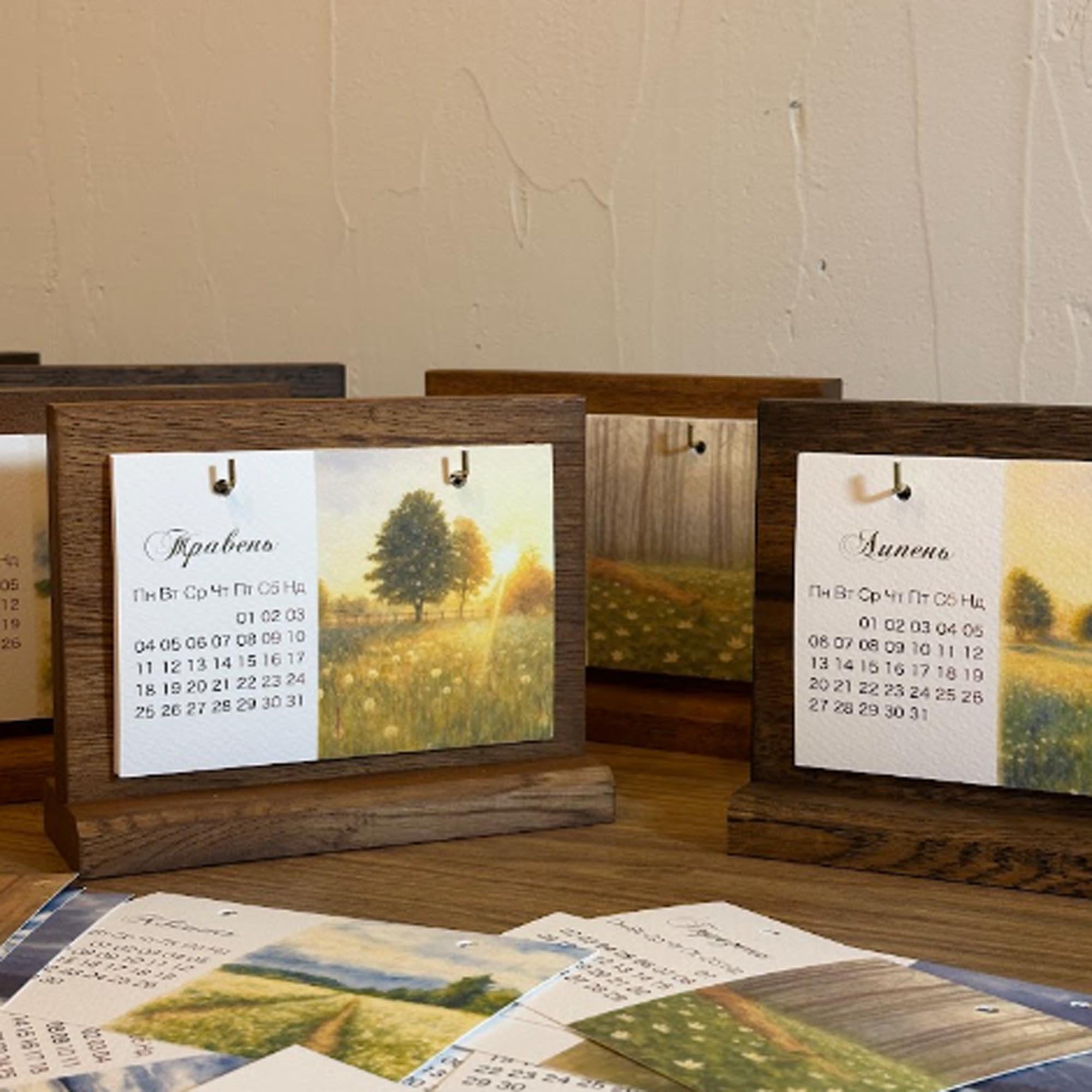 Настільний календар 10,5 х 14,8 см з дерева