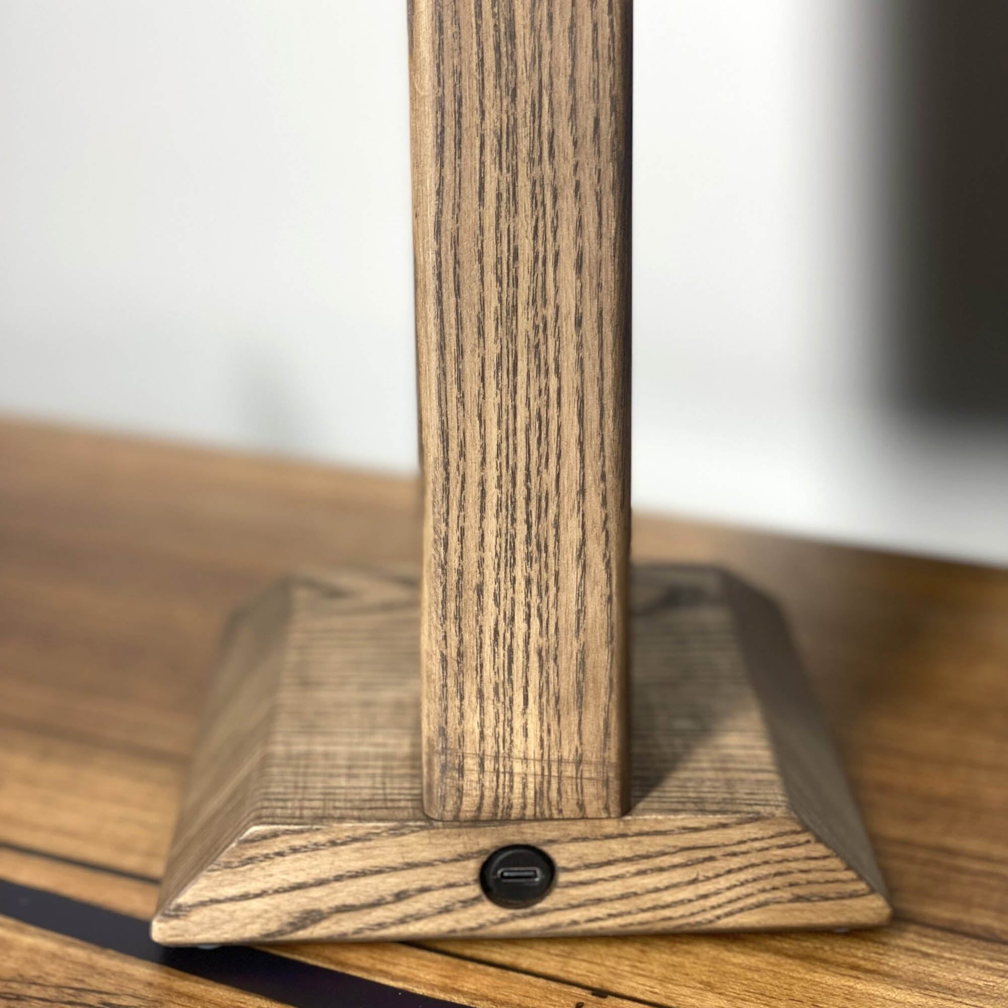 Настільний світильник ITERNA LERUM LED