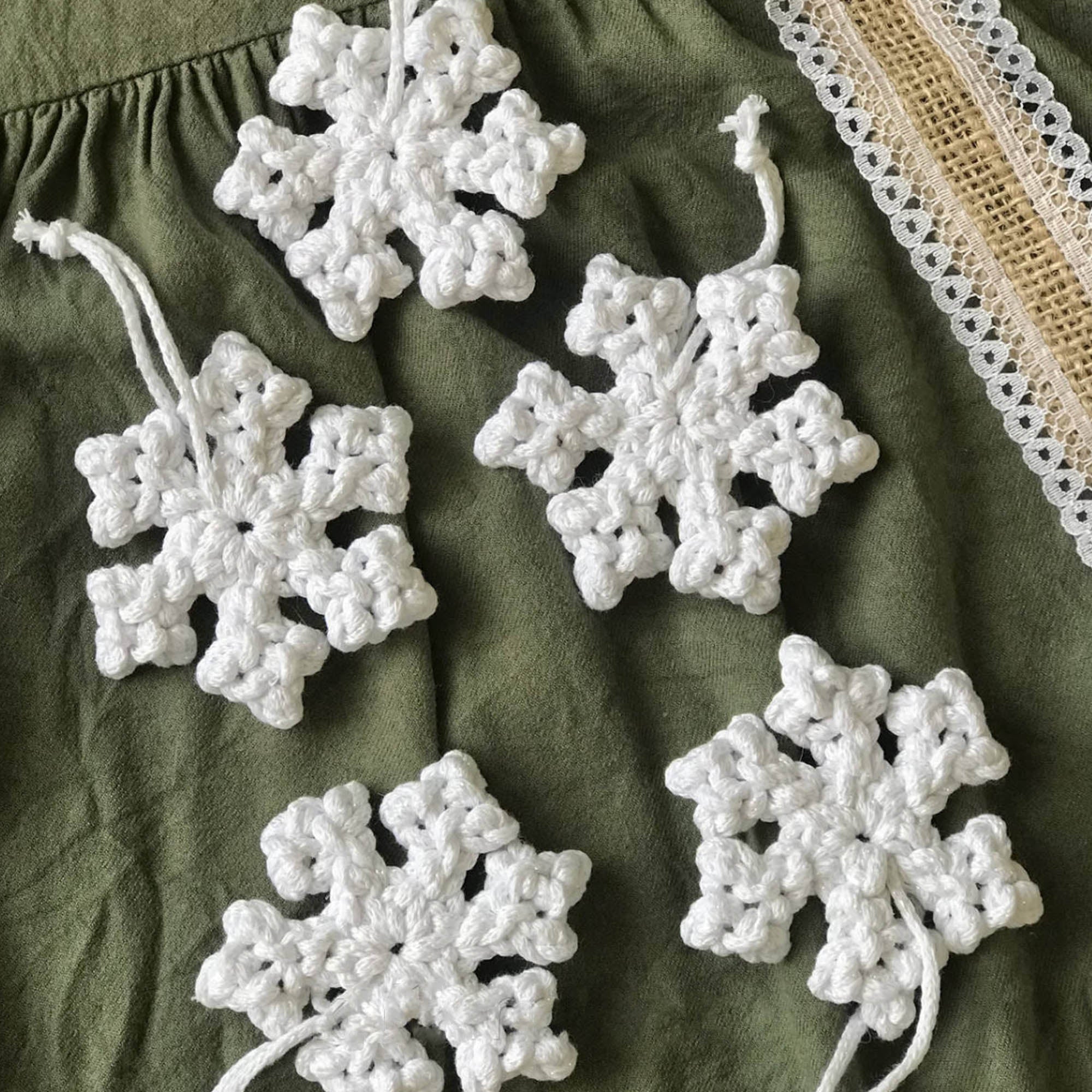 Новогодний декор СНЕЖИНКИ, 10 шт, белый