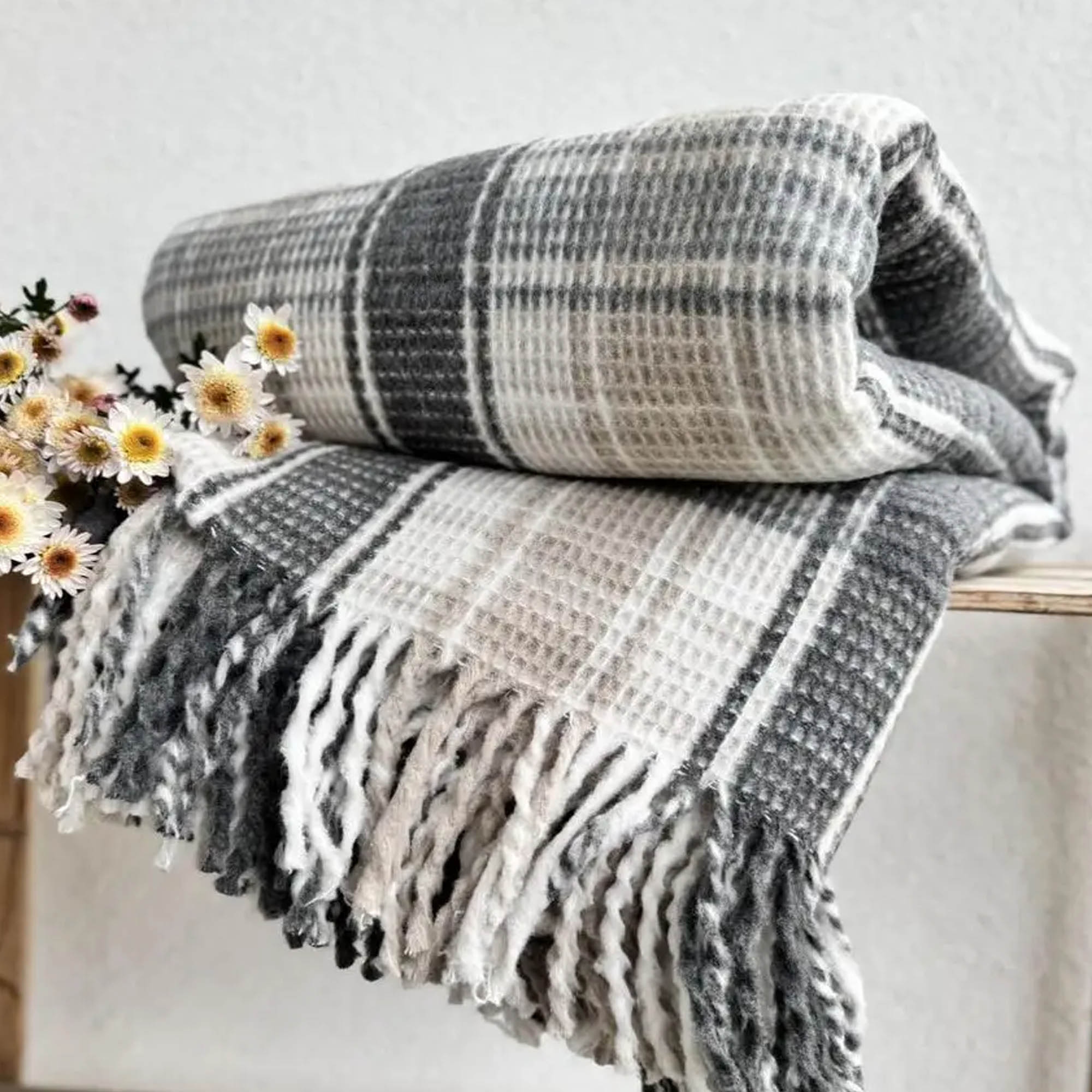 Плед бавовняний ЕДИНБУРГ з бахромою, сірого кольору