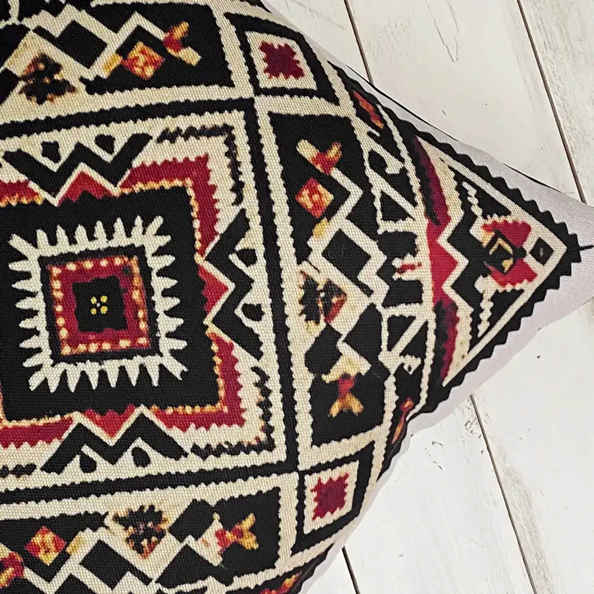 Подушка декоративна КАРПАТИ