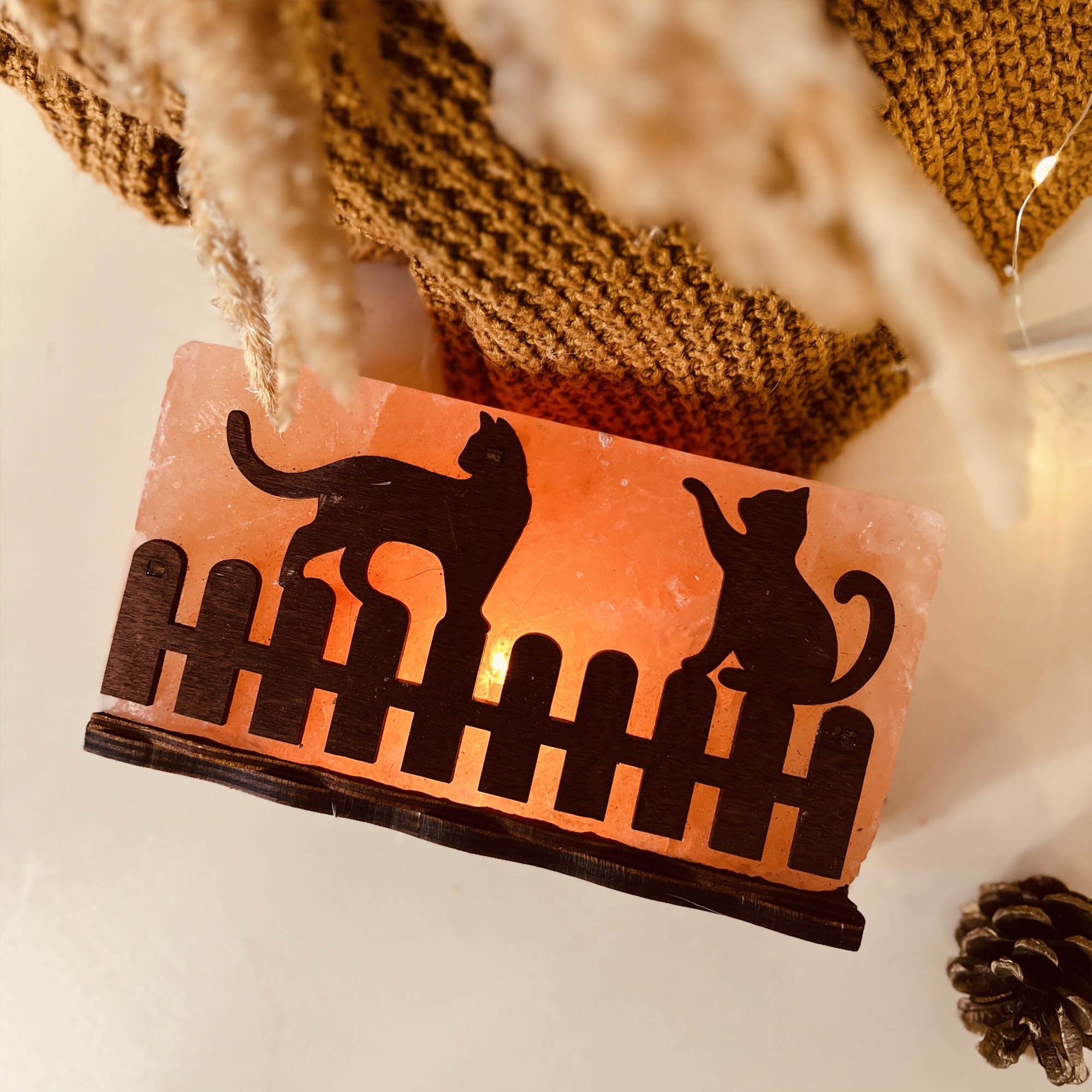 Соляная лампа КОТЫ НА ПАРКАНЕ