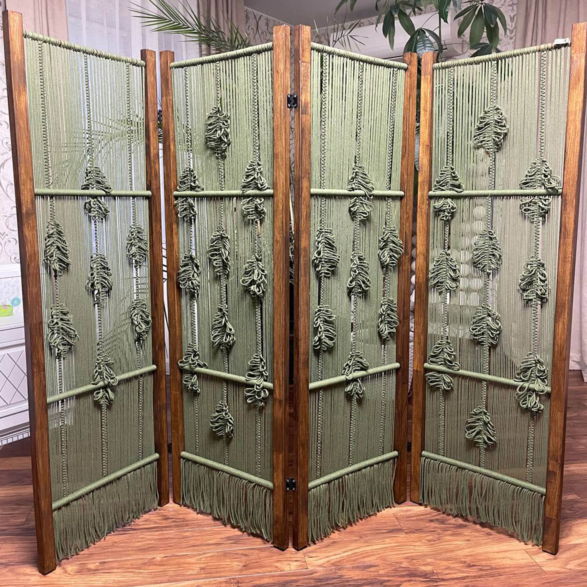 Ширма дерев'яна, гачкована