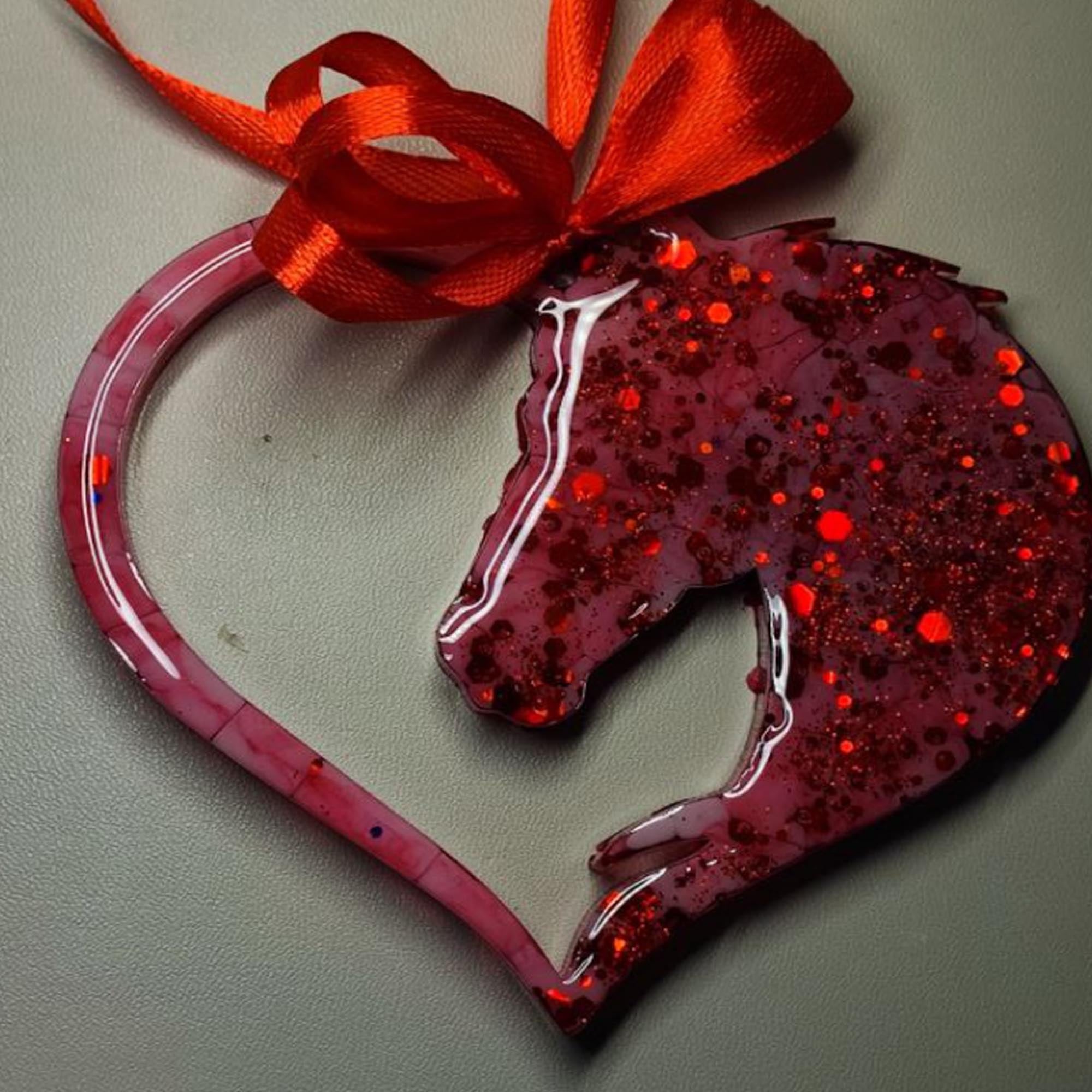 Елочная игрушка ЛОШАДЬ III, из эпоксидной смолы